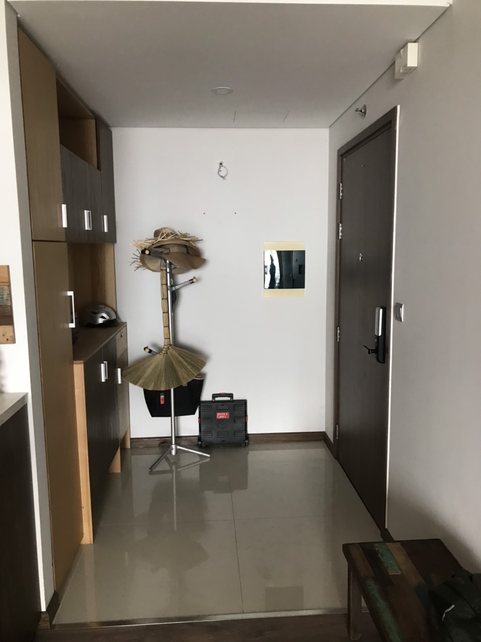 122m2 fully furniture 3-bedroom apartment for rent in Diplomatic Corps 10