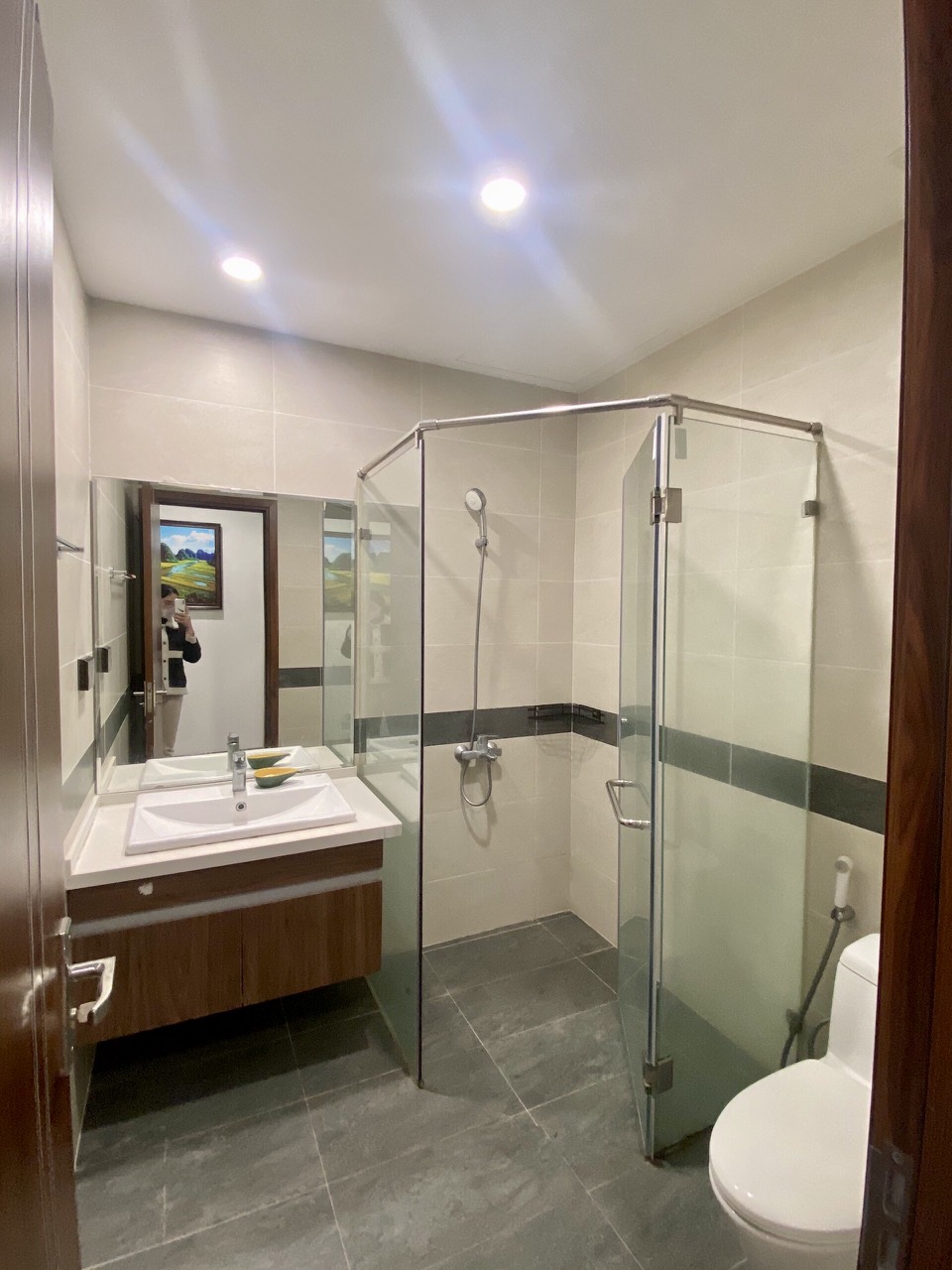 137m2 4-bedroom apartment for rent in N01T8 Diplomatic Corps 1