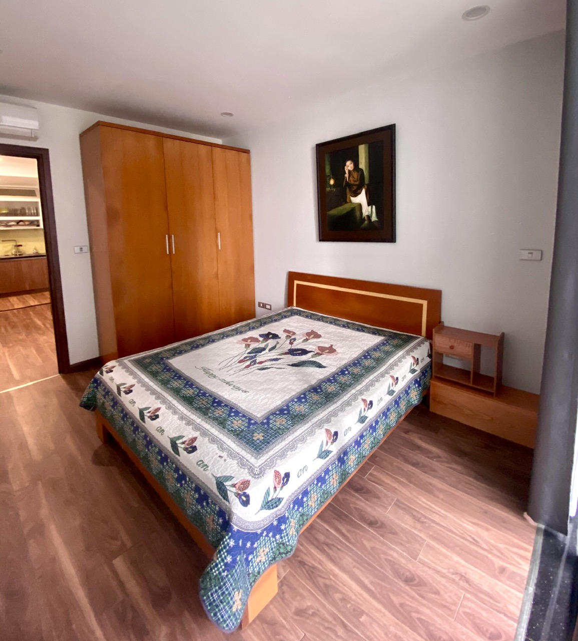137m2 4-bedroom apartment for rent in N01T8 Diplomatic Corps 19