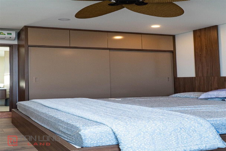 Bán căn hộ chung cư tòa N01 T4 Phú Mỹ Complex Ngoai Giao Đoàn, căn hộ 3 phòng ngủ view hồ điều hòa 2