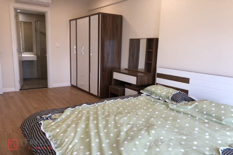 Cho thuê căn hộ 2 ngủ full đồ diện tích 75m2 tại Kosmo Tây hồ 1