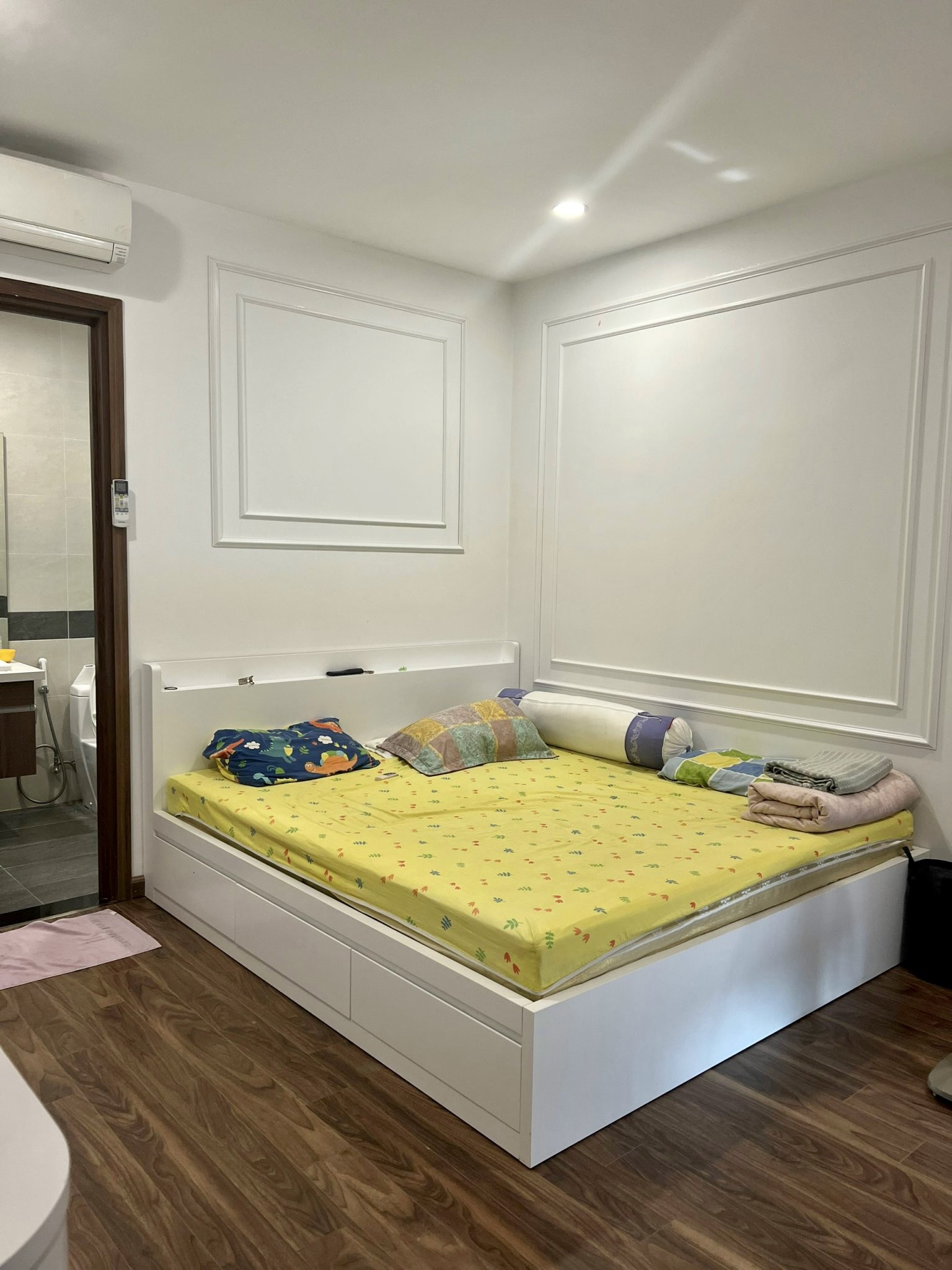 A 121m2 3-bedroom apartment for sale in Diplomatic Corps 10