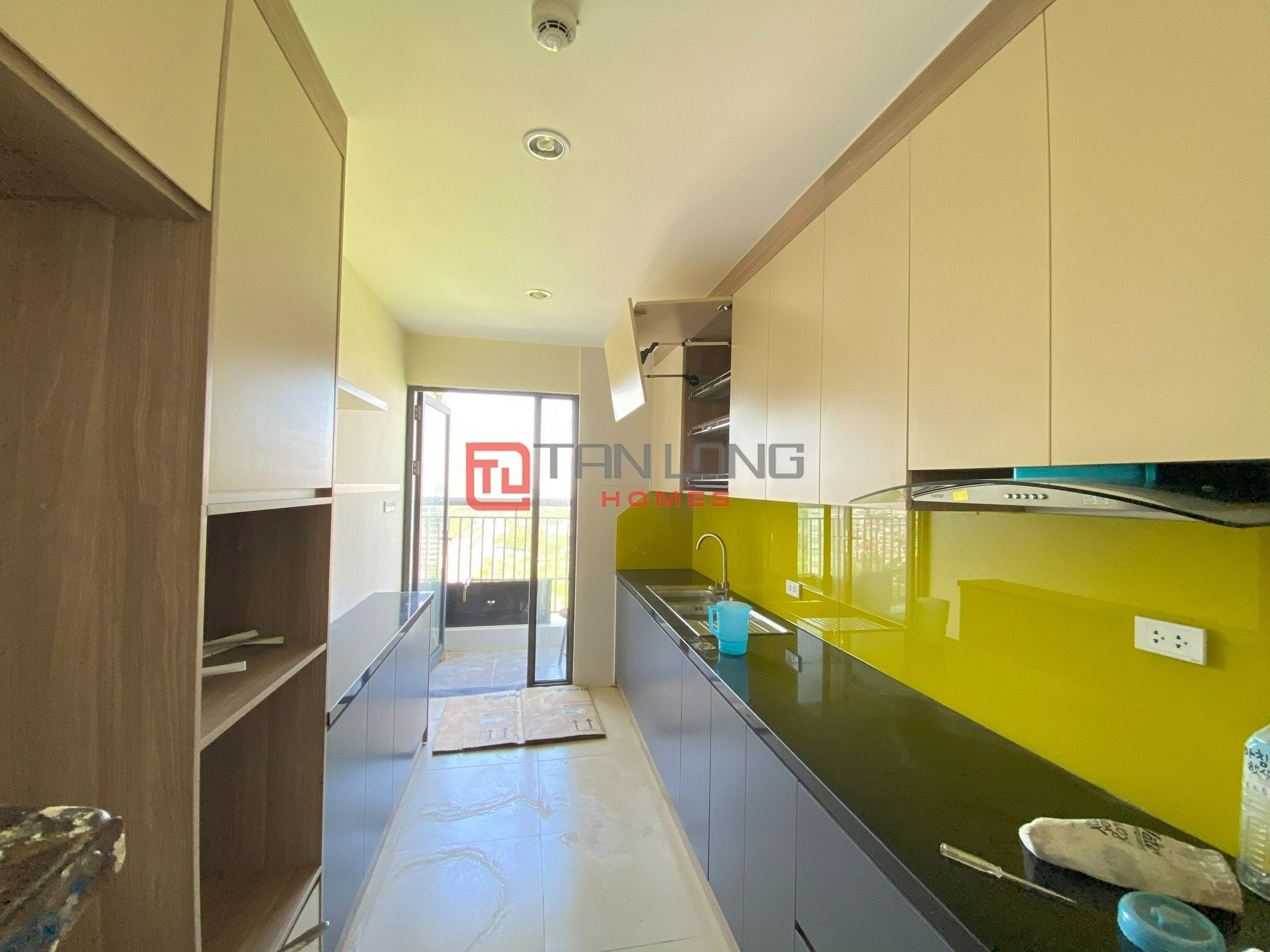 A charming 3-bedroom apartment for rent in N01T2 Diplomatic Corps 13