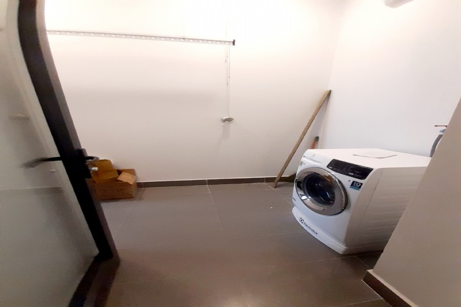 AMAZING 2 bedroom in N01T4 - Phu My Complex, Ngoai Giao Doan Tay Ho Tay for rent 10