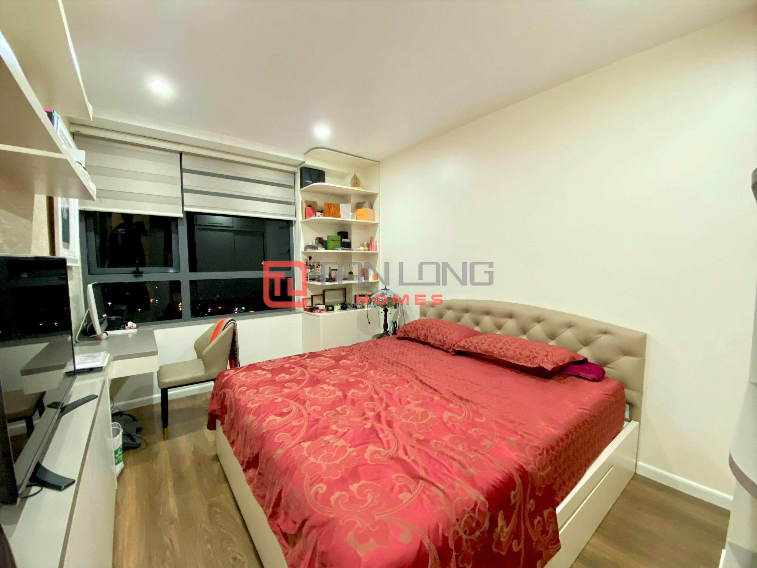Bán căn 3 ngủ 103m2 full đồ view công viên hồ điều hòa tại N03T1 Ngoại Giao Đoàn 12