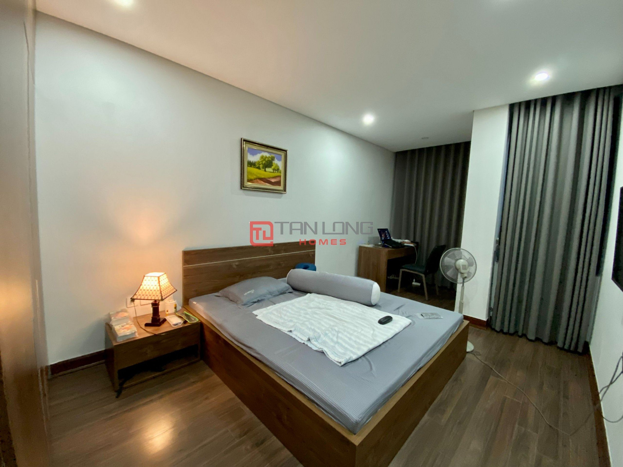 Bán căn 3 ngủ 121m2 full đồ view Starlake + Hồ Tây tòa N03T6 Ngoại Giao Đoàn 8