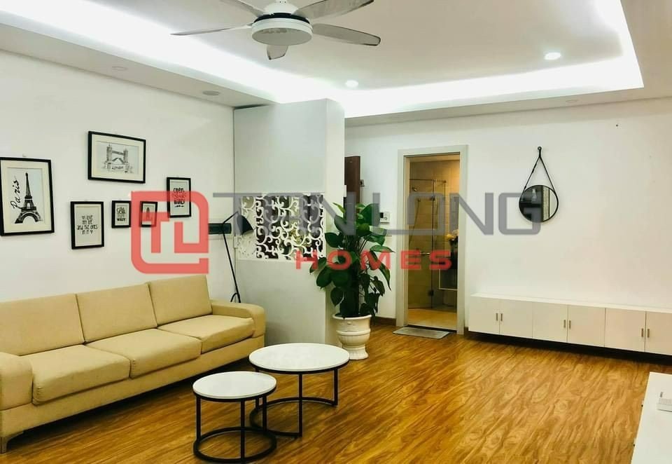 Bán căn góc 2PN/83,2m2 tầng cao, full đồ, sẵn sổ đỏ tòa N03T5 Ngoại Giao Đoàn 1