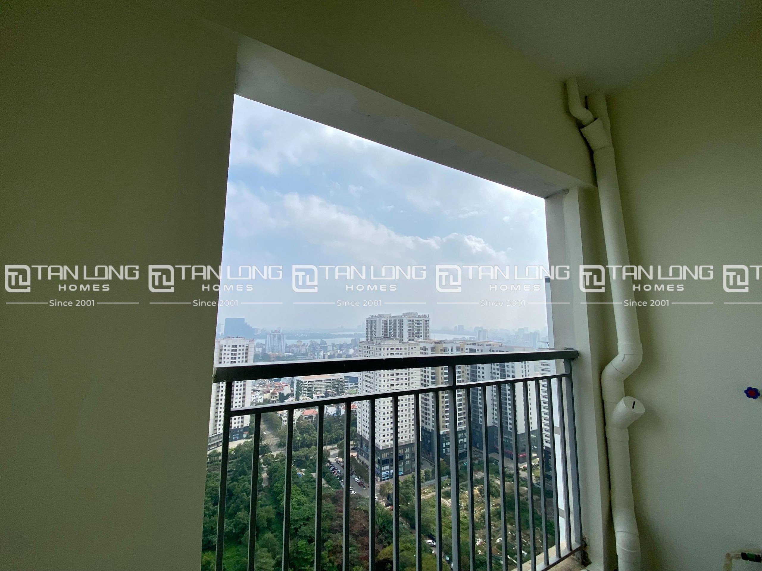 Bán căn góc 3 ngủ 101m2 full đồ view Hồ Tây siêu mới tòa N02T3 Ngoại Giao Đoàn 13
