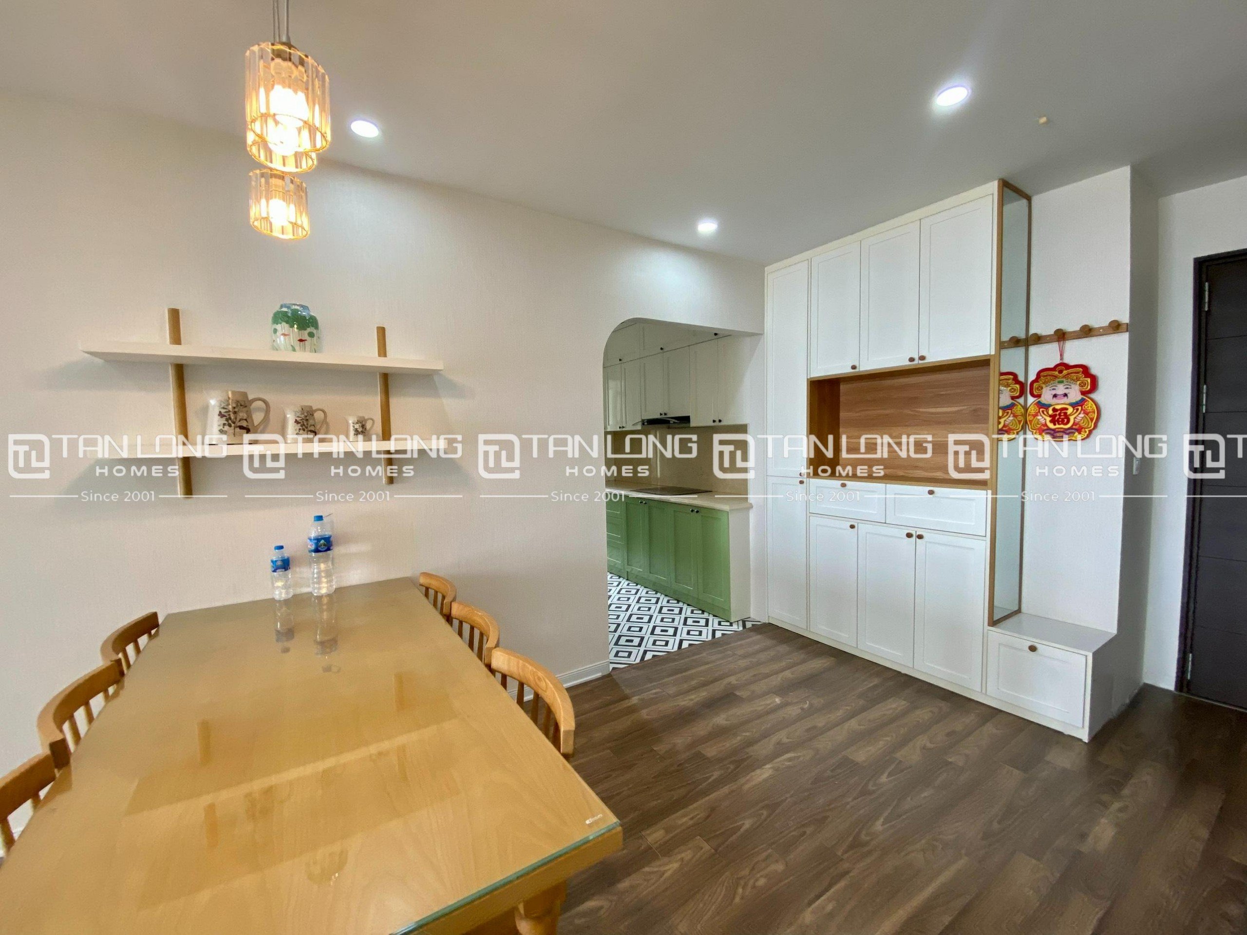 Bán căn góc 3 ngủ 101m2 full đồ view Hồ Tây siêu mới tòa N02T3 Ngoại Giao Đoàn 5