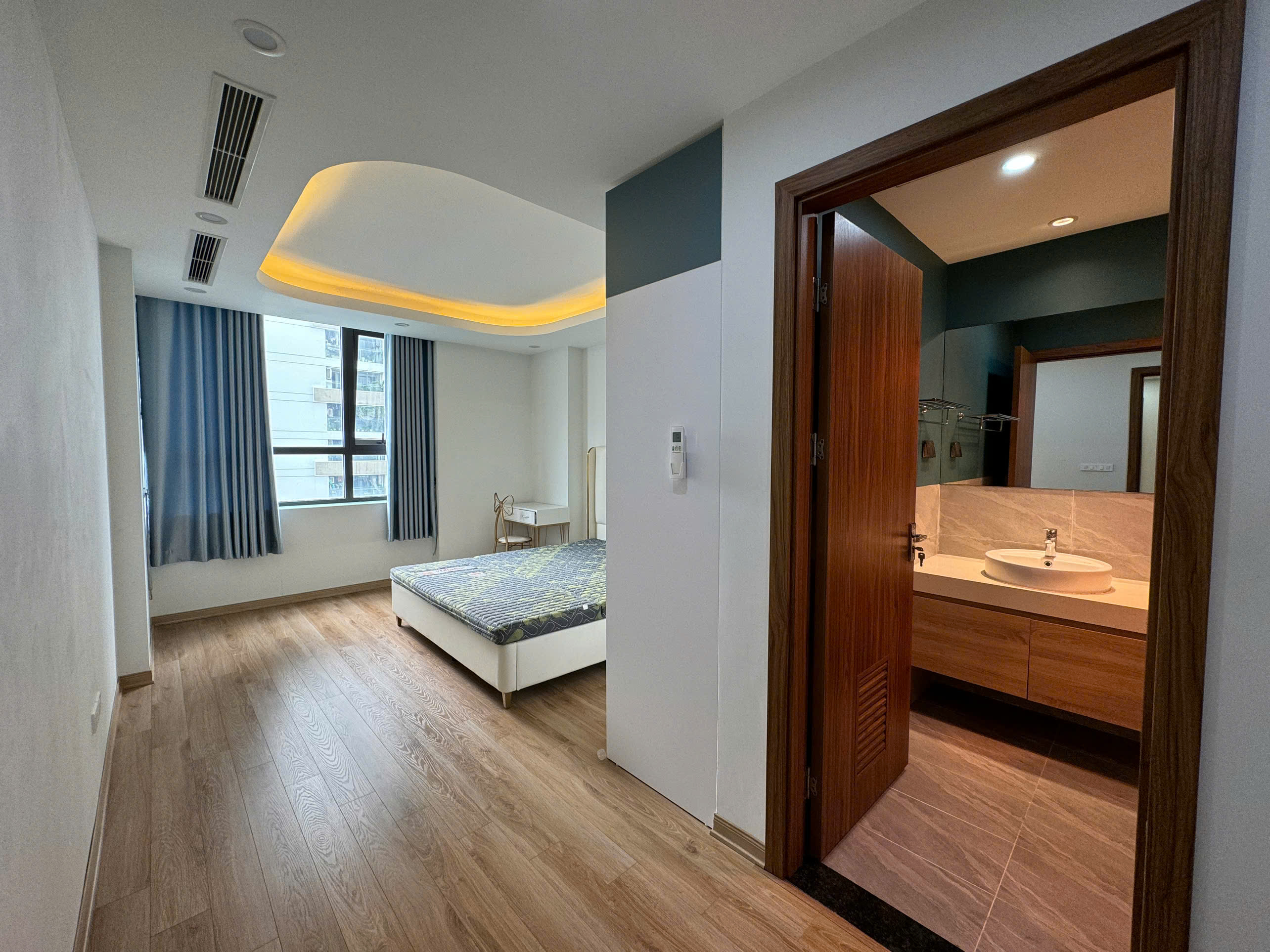 Bán căn góc 3 ngủ 118m2 tòa N03T7 Ngoại giao đoàn full nội thất mới đẹp 3