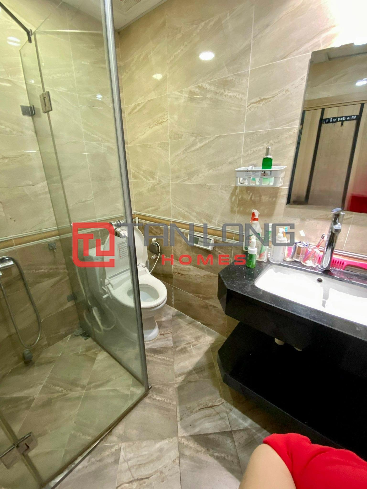 Bán căn góc 3 ngủ 151m2 full đồ liền tường tòa N04B Ngoại Giao Đoàn 6