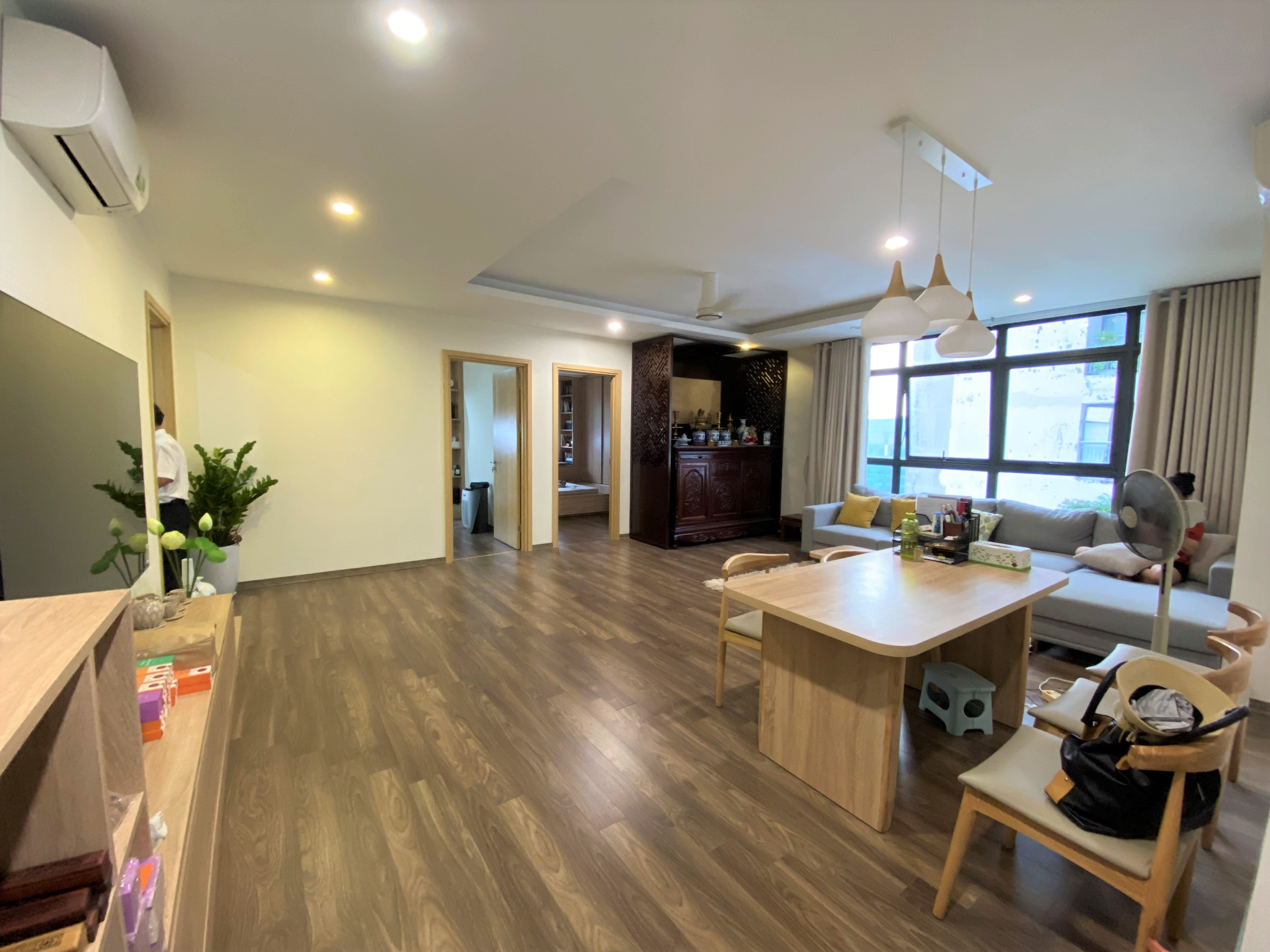 Bán căn góc 3PN+1 diện tích 128m2 full đồ tòa N01T3 Ngoại Giao Đoàn 1