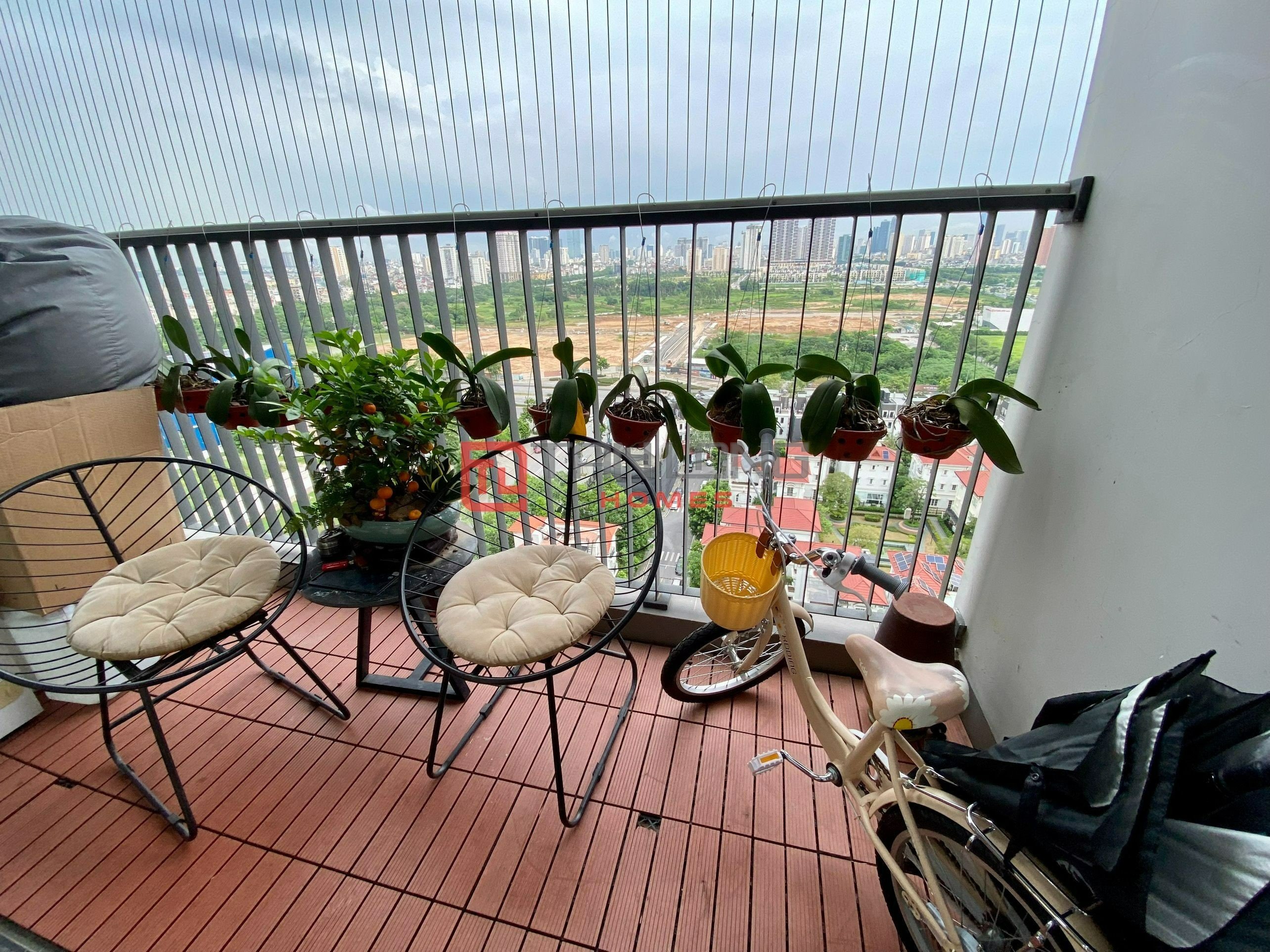 Bán căn góc 3PN/134m2 full đồ view Hồ Tây + Starlake tại N03T6 Ngoại Giao Đoàn 17
