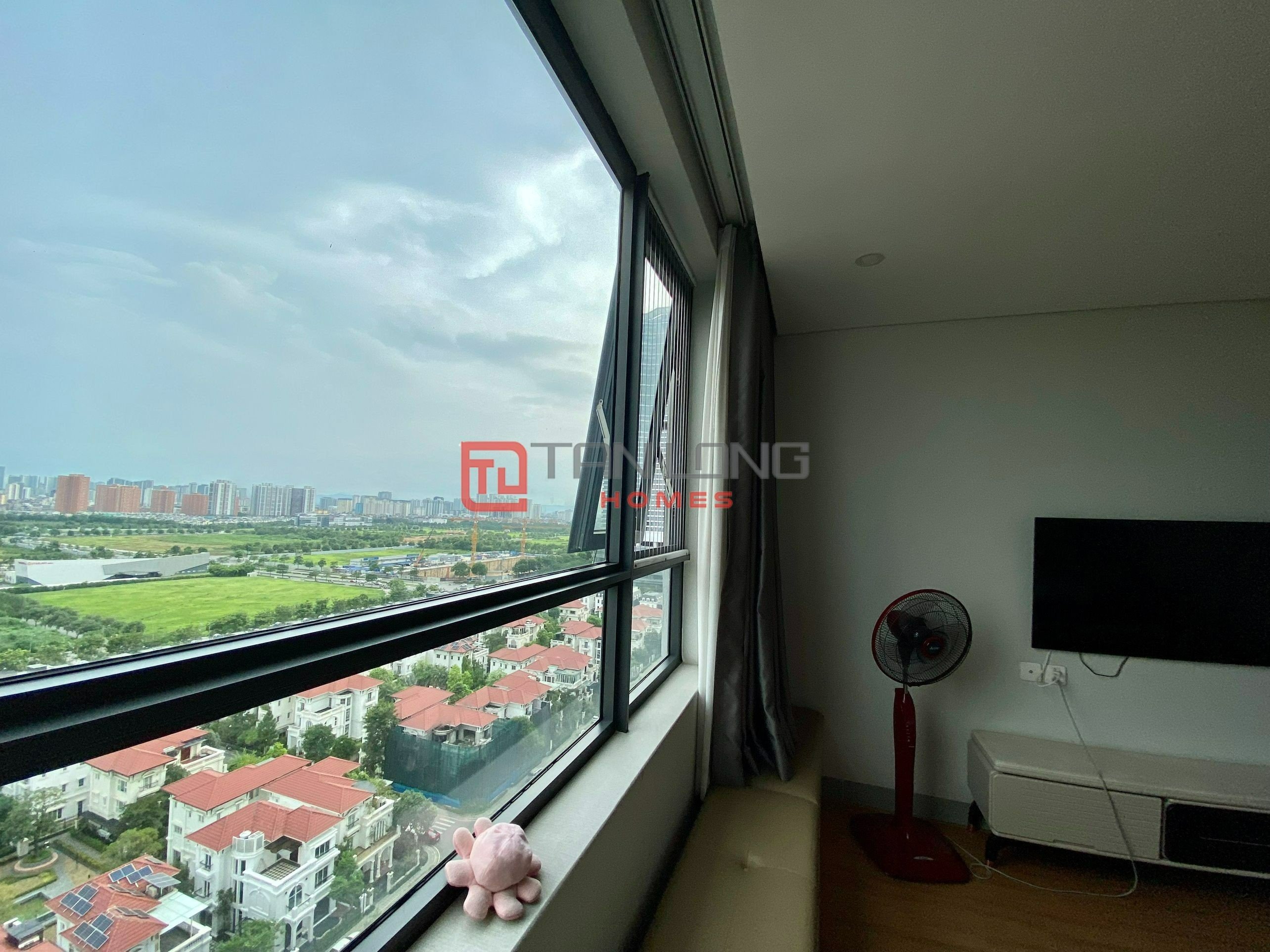 Bán căn góc 3PN/134m2 full đồ view Hồ Tây + Starlake tại N03T6 Ngoại Giao Đoàn 18