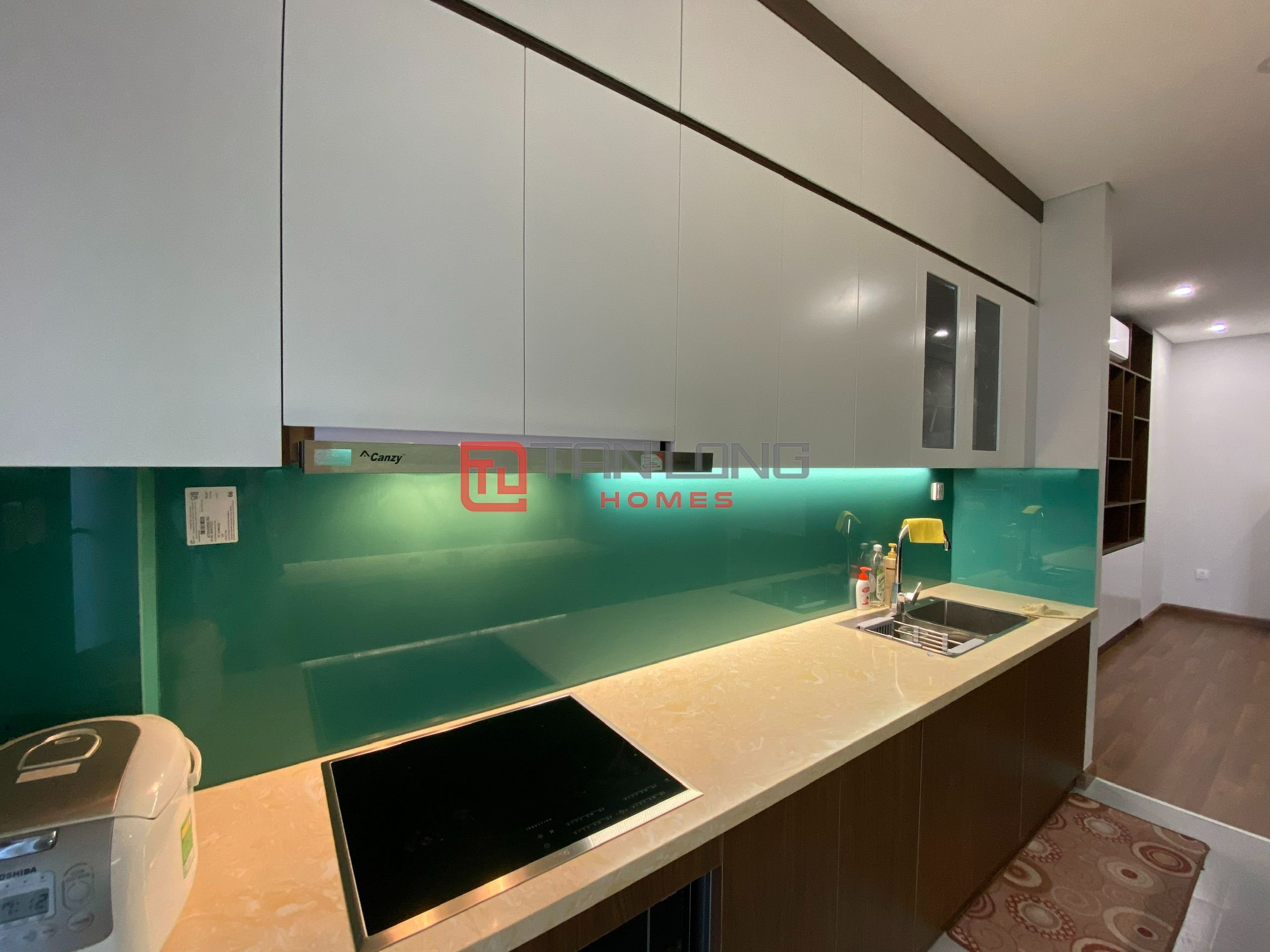 Bán căn góc 3PN/134m2 tầng trung view thoáng, nhà mới N03T6 Ngoại Giao Đoàn 3