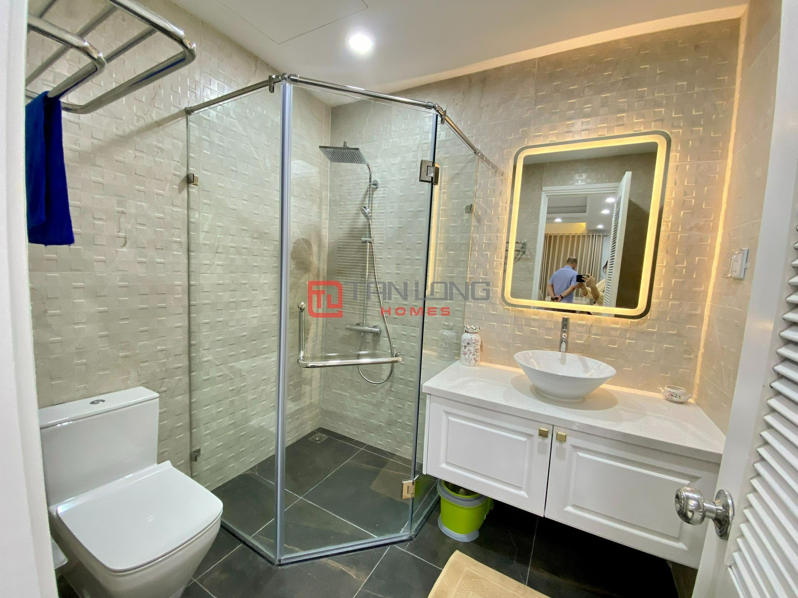 BÁN CĂN GÓC ĐẸP NHẤT N01T2: 130m2/3PN+1, full đồ hướng Đông Nam giá tốt 11