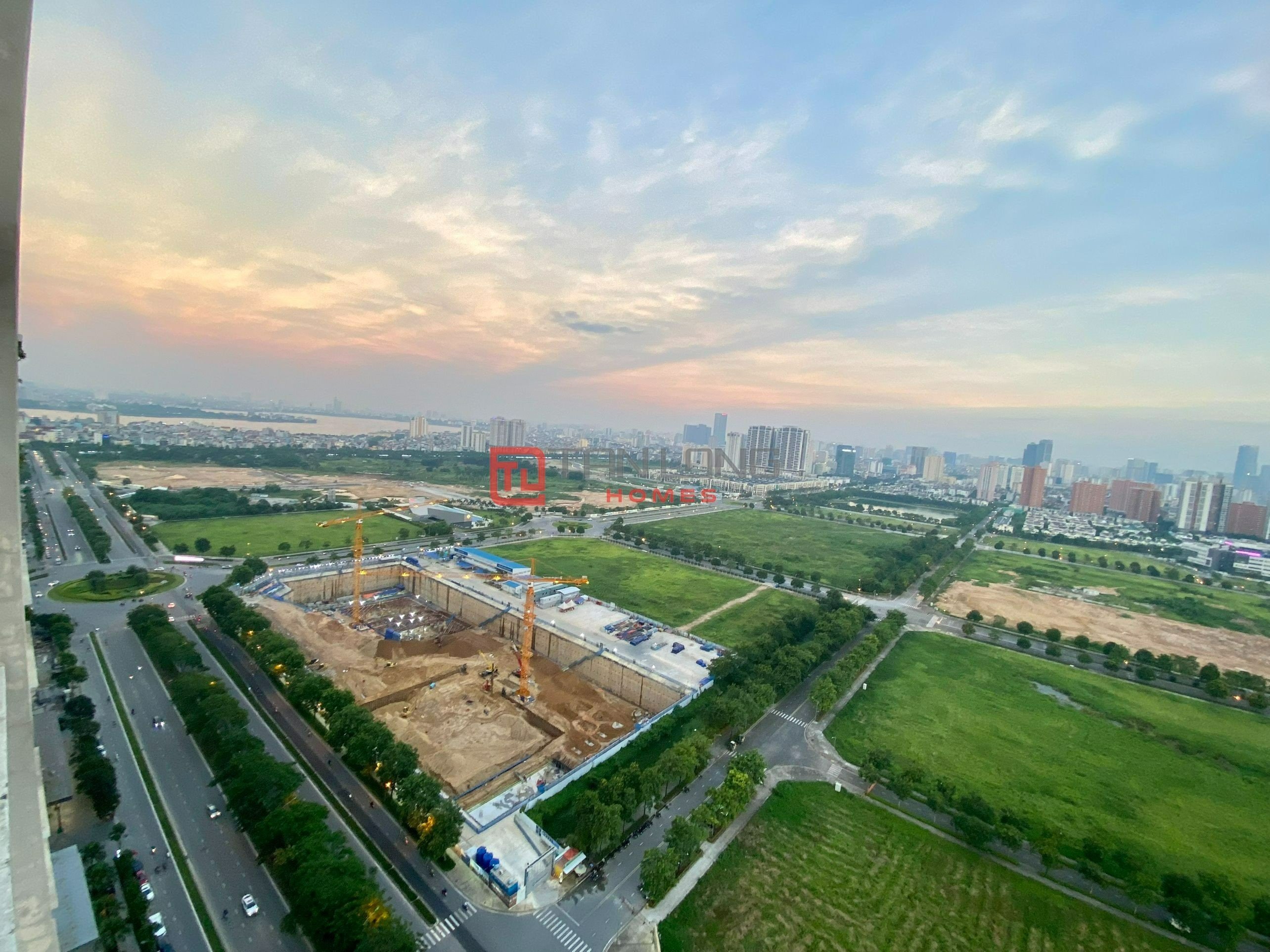 BÁN CĂN GÓC ĐẸP NHẤT N01T2: 130m2/3PN+1, full đồ hướng Đông Nam giá tốt 12