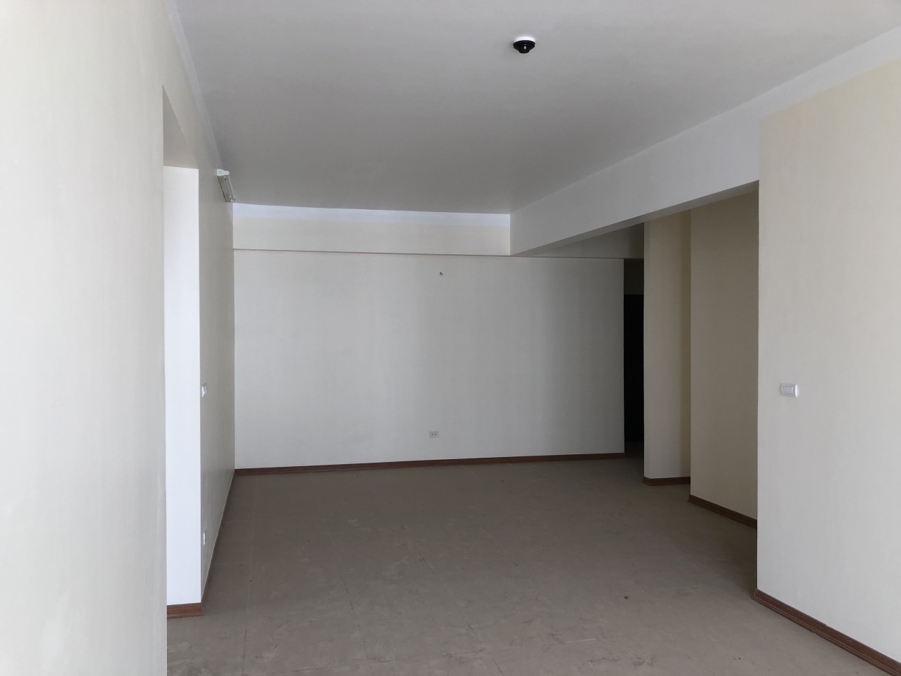 Bán căn góc tòa N04B-T1 chung cư Ngoại Giao Đoàn 5