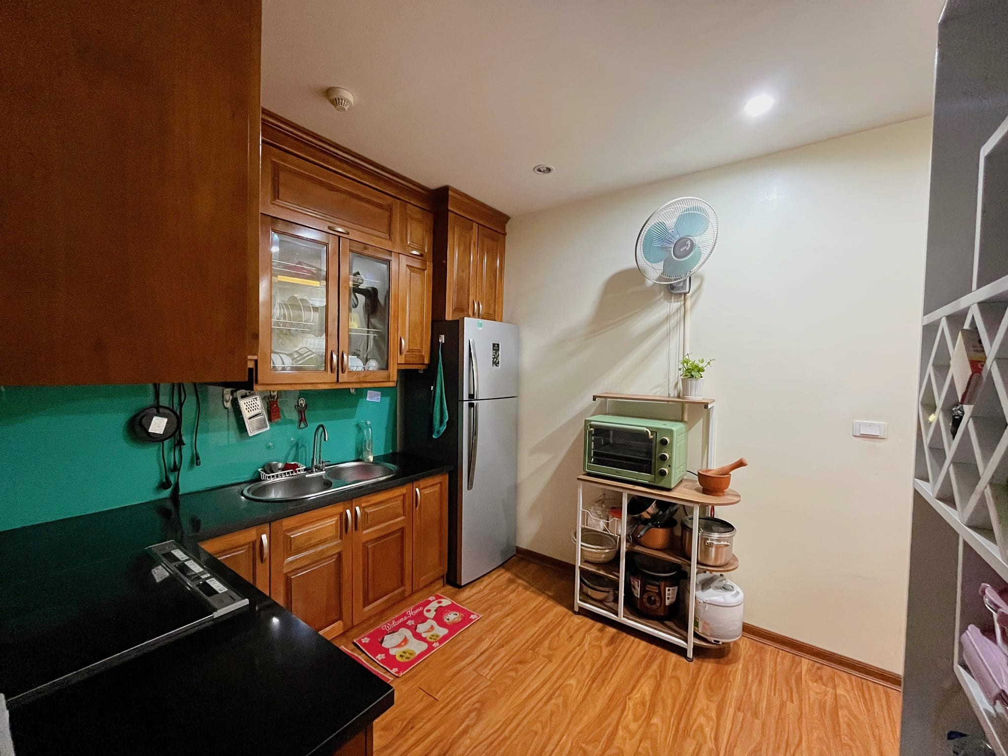 Bán căn hộ 2 ngủ 63,2m2 view Phạm Văn Đồng tòa A1 chung cư Green Stars 4