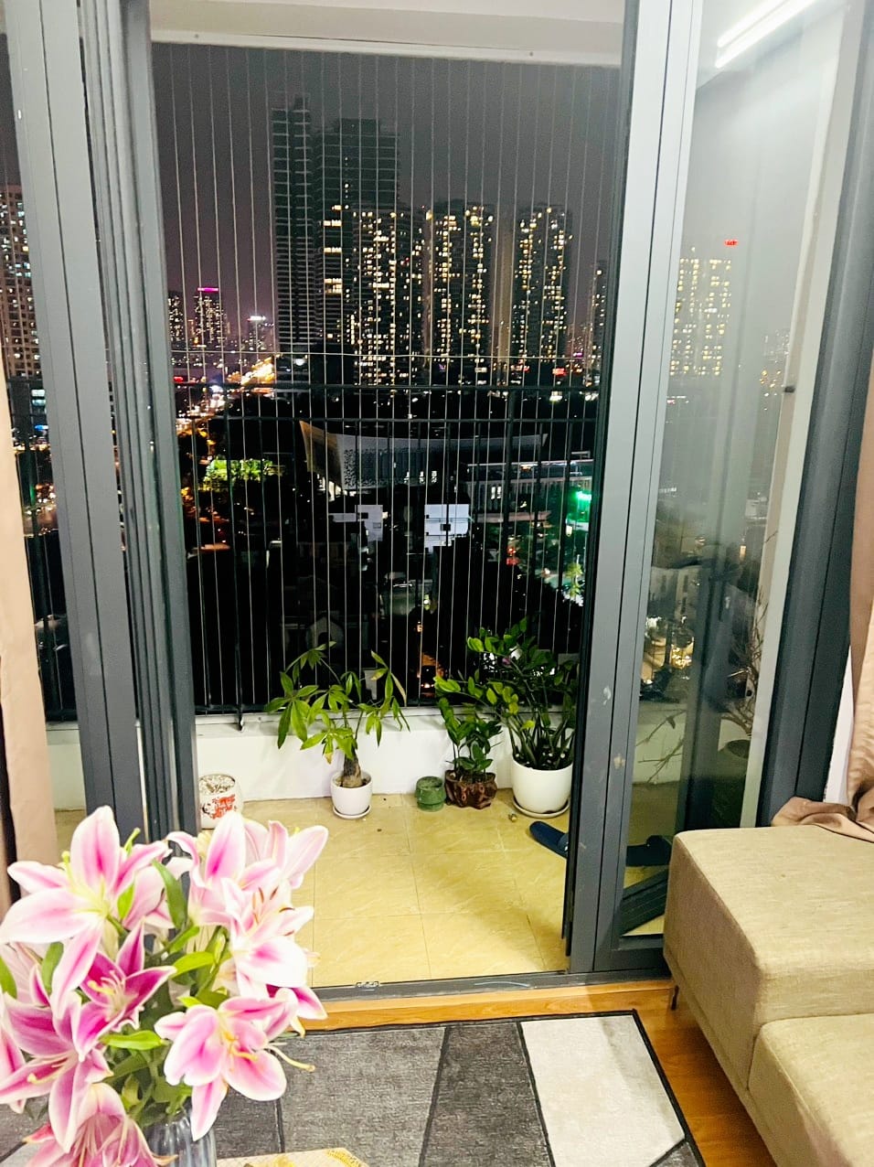 Bán căn hộ 2 phòng ngủ 789 Ngoại giao đoàn, ban công Nam, view Đại sứ quán 4