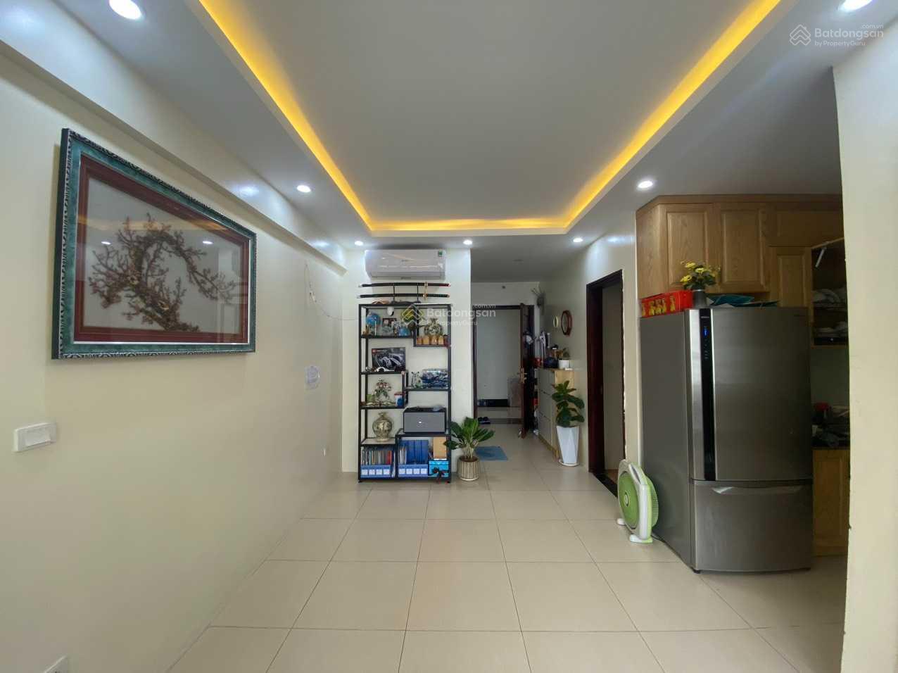 Bán căn hộ 2 phòng ngủ diện tích 67m2 tầng cao full đồ toà A3 Green Stars Phạm Văn Đồng 2