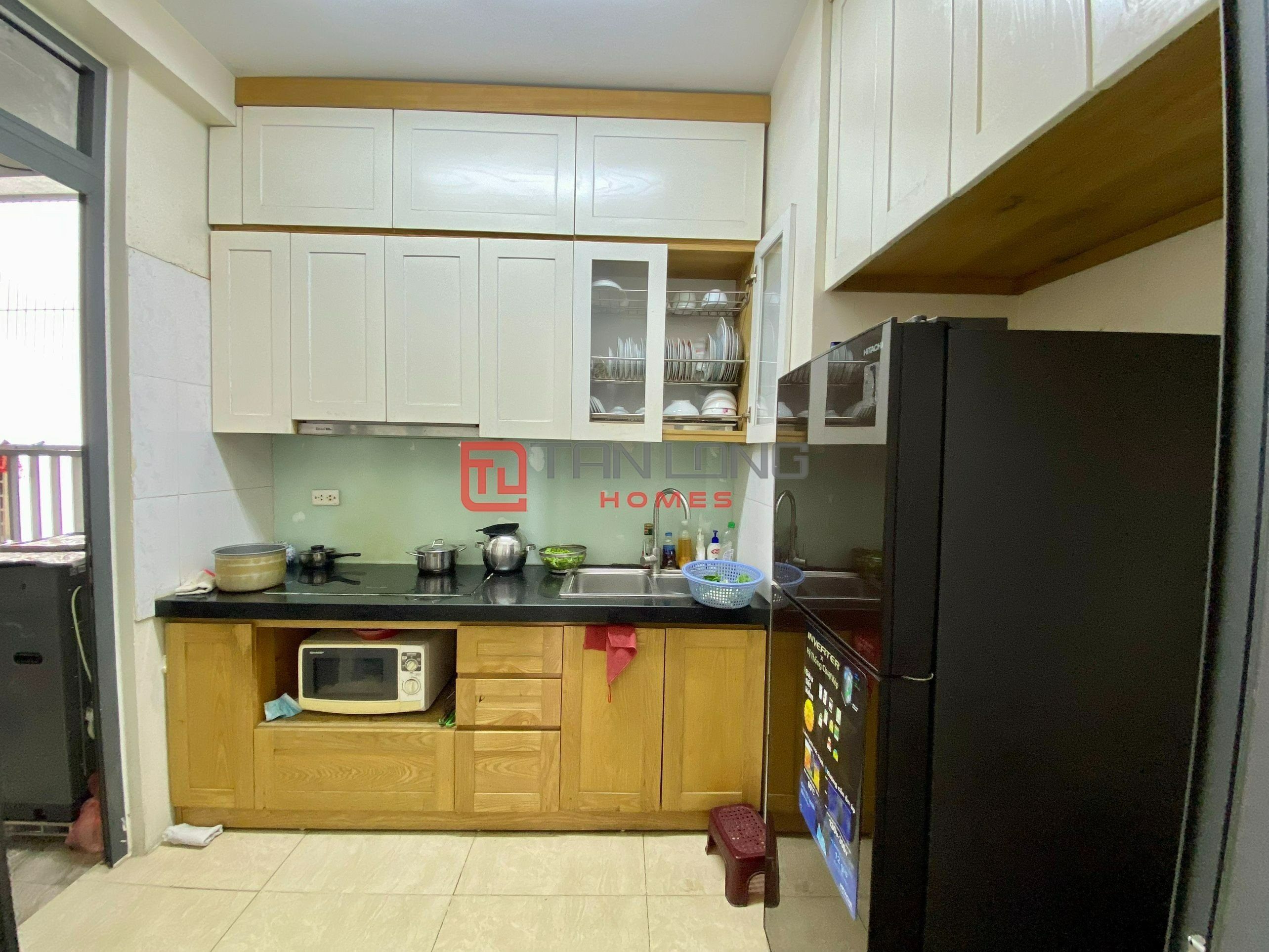 Bán căn hộ 3 ngủ 103m2 full đồ có sổ đỏ tòa N04B Ngoại Giao Đoàn 4