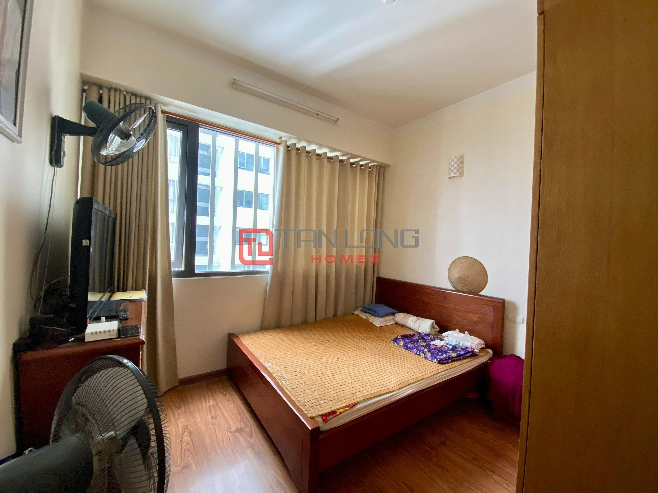Bán căn hộ 3 ngủ 103m2 full đồ có sổ đỏ tòa N04B Ngoại Giao Đoàn 7