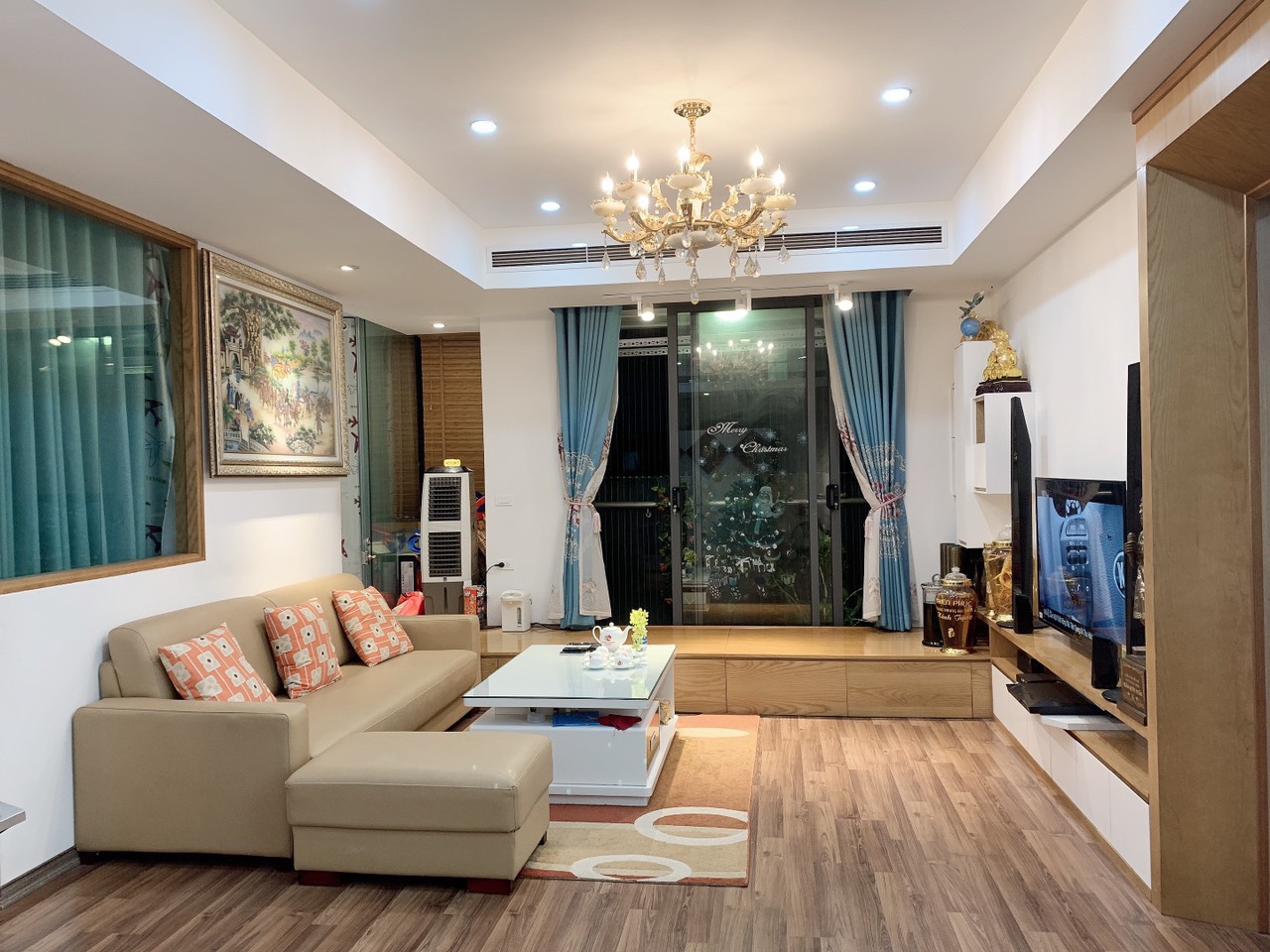 Bán căn hộ 3 ngủ 111m2 tầng cao view đẹp giá tốt tòa N04B Ngoại Giao Đoàn 1
