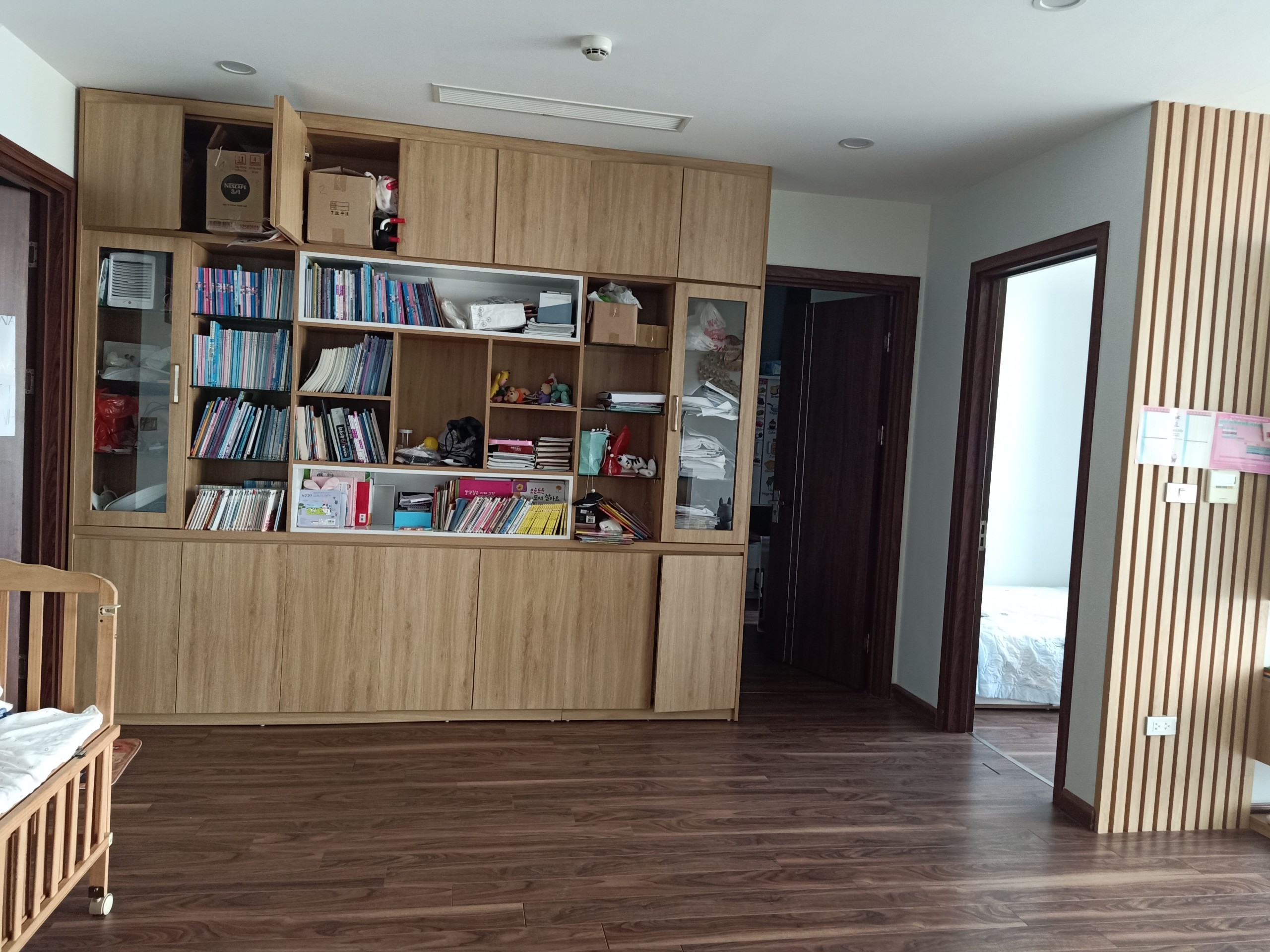Bán căn hộ 3 ngủ 93,3m2 view trực diện Hồ tòa N01T8 Ngoại Giao Đoàn 1