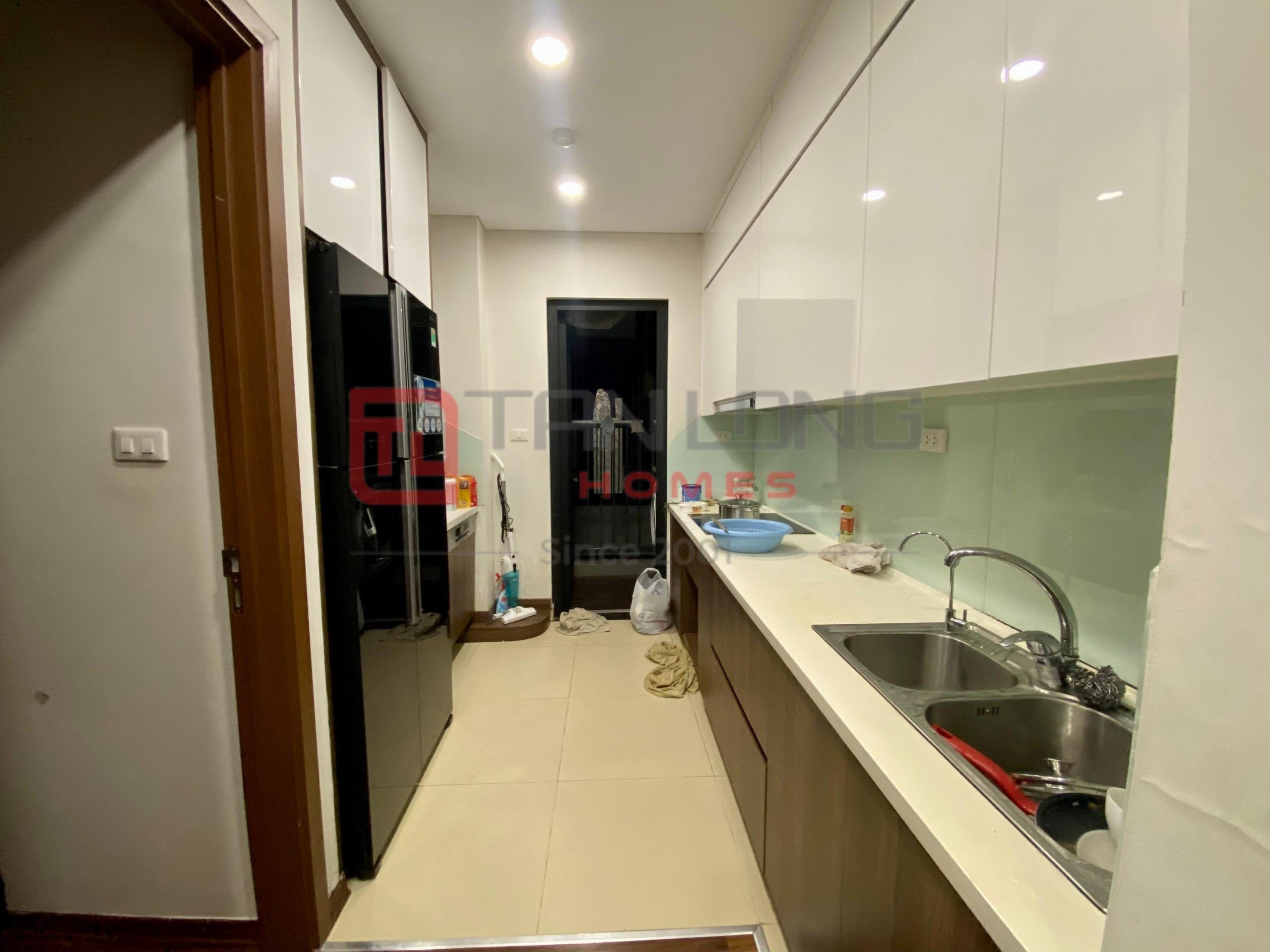 Bán căn hộ 3 ngủ 95m2 full đồ tòa N01T1 Ngoại Giao Đoàn 5