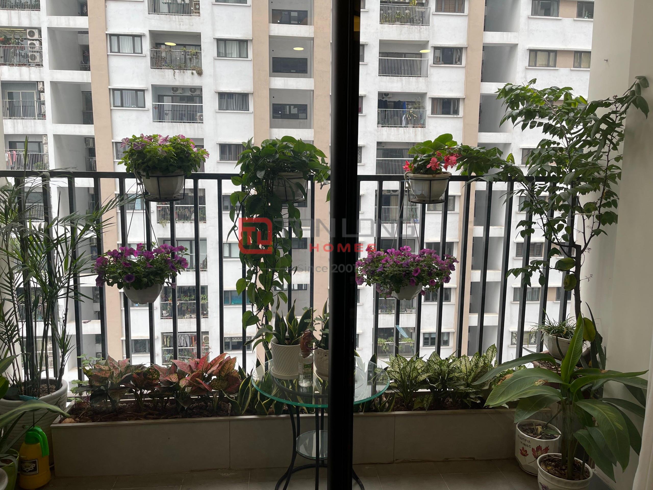 Bán căn hộ 3 ngủ 95m2 tầng trung view thoáng tháp A tòa N01T1 Ngoại Giao Đoàn 6