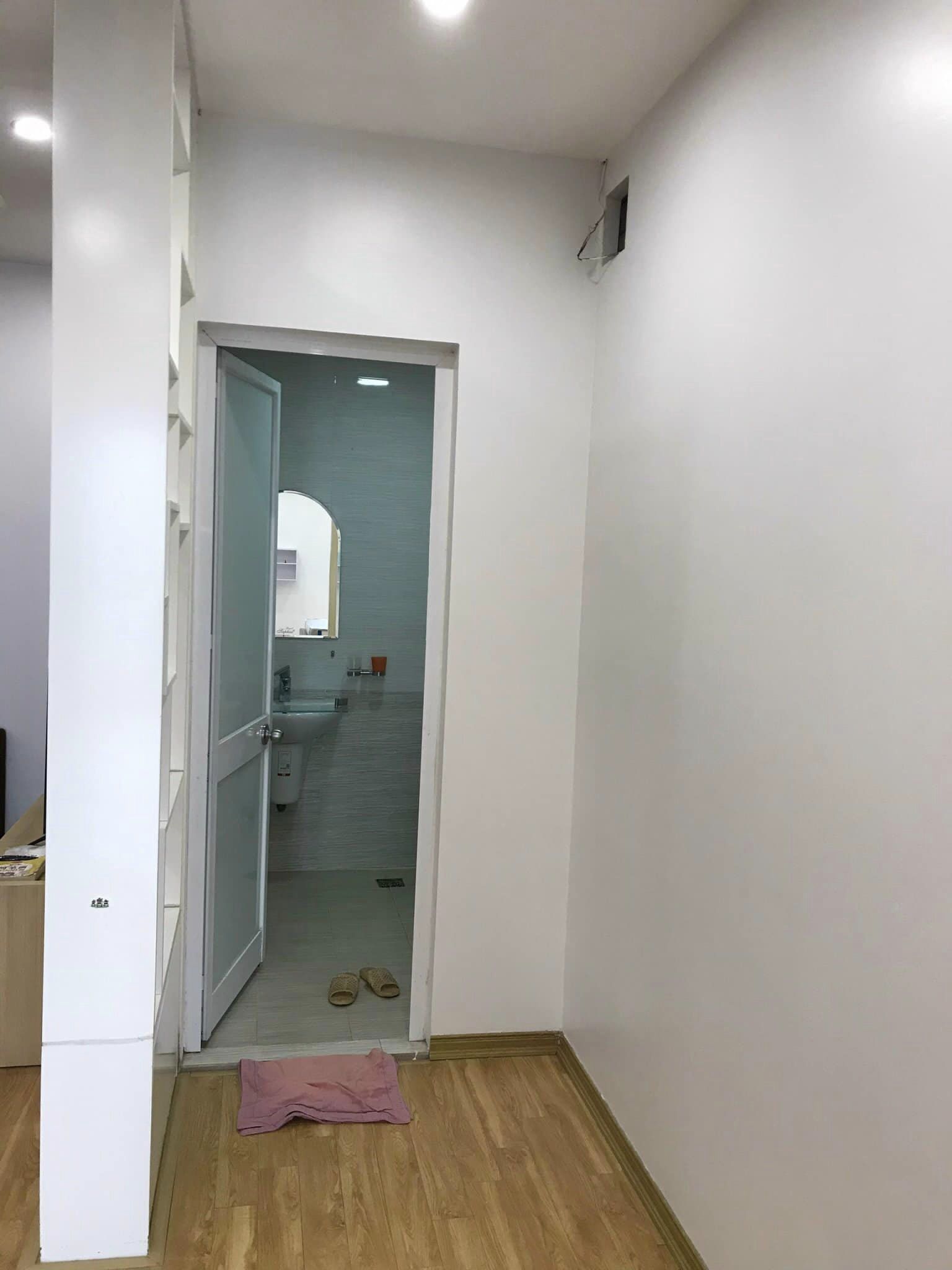 Bán căn hộ 3 ngủ 98m2 tầng cao view thoáng tòa N02T2 Ngoại Giao Đoàn 5