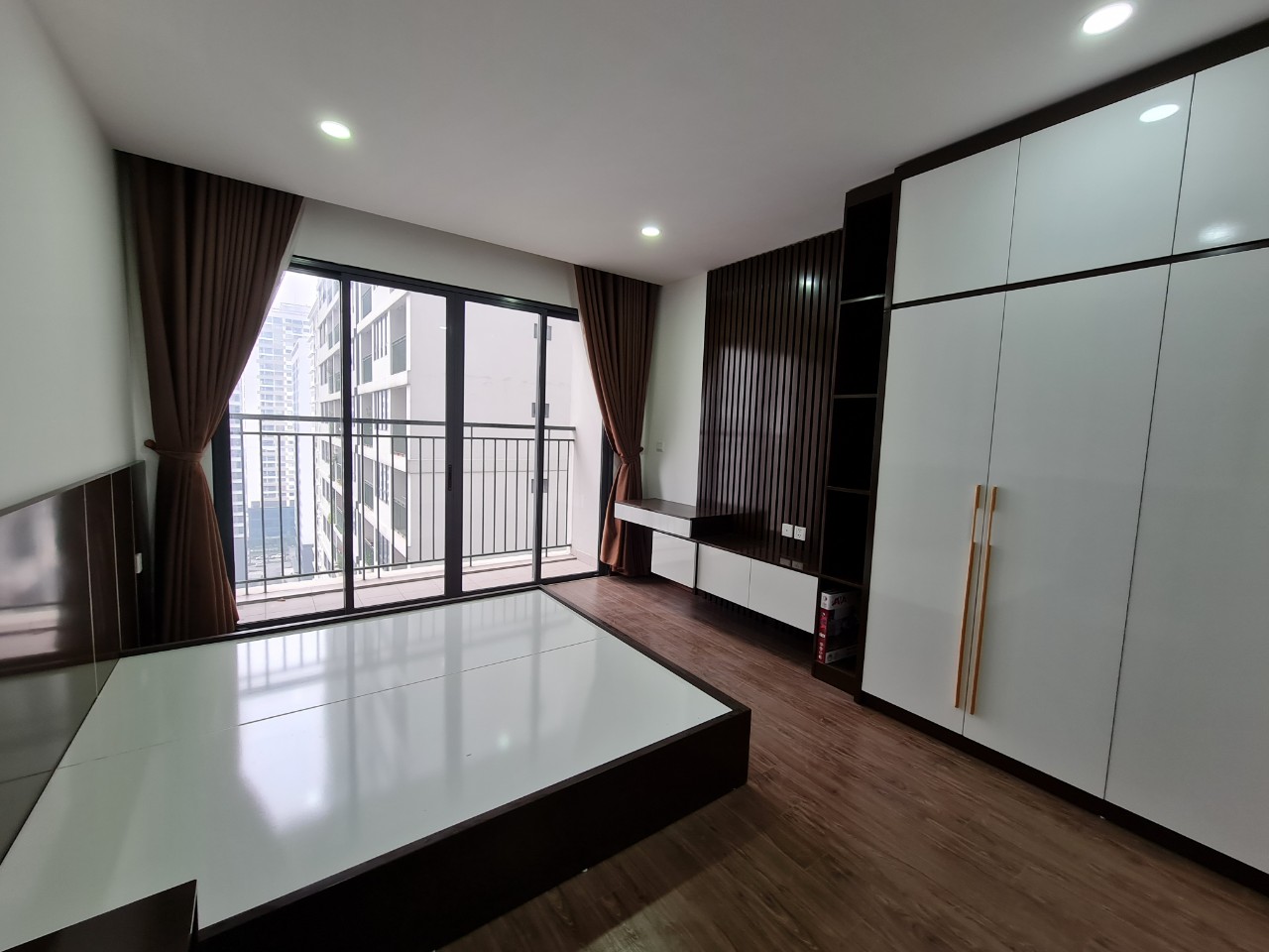Bán căn hộ 3 ngủ tầng trung tòa N03-T3A khu Ngoại Giao Đoàn, Bắc Từ Liêm, Hà Nội 5