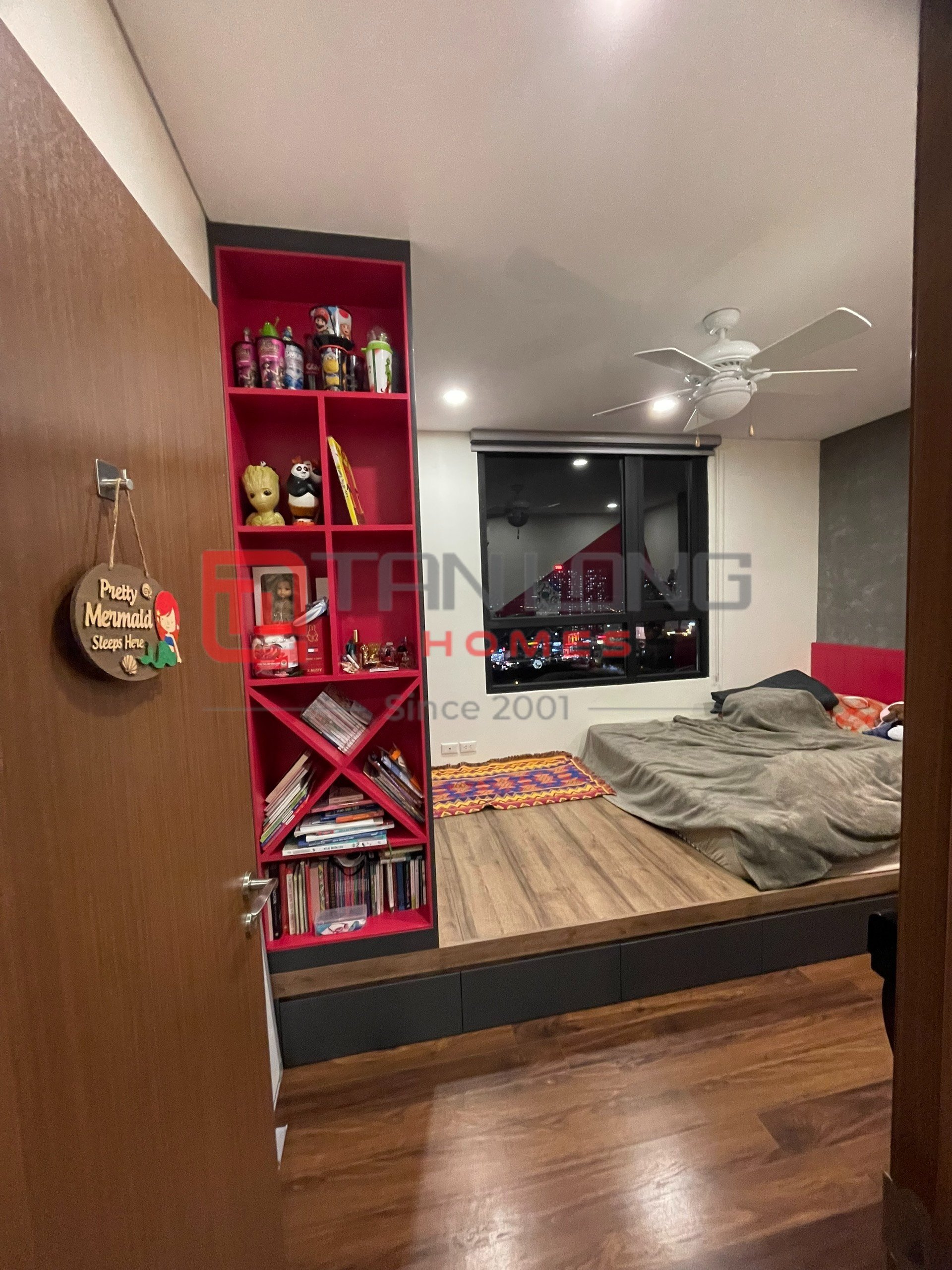 Bán căn hộ 3PN/95m2 full đồ, sẵn sổ đỏ, view hồ Ngoại Giao Đoàn tòa N01T1 9