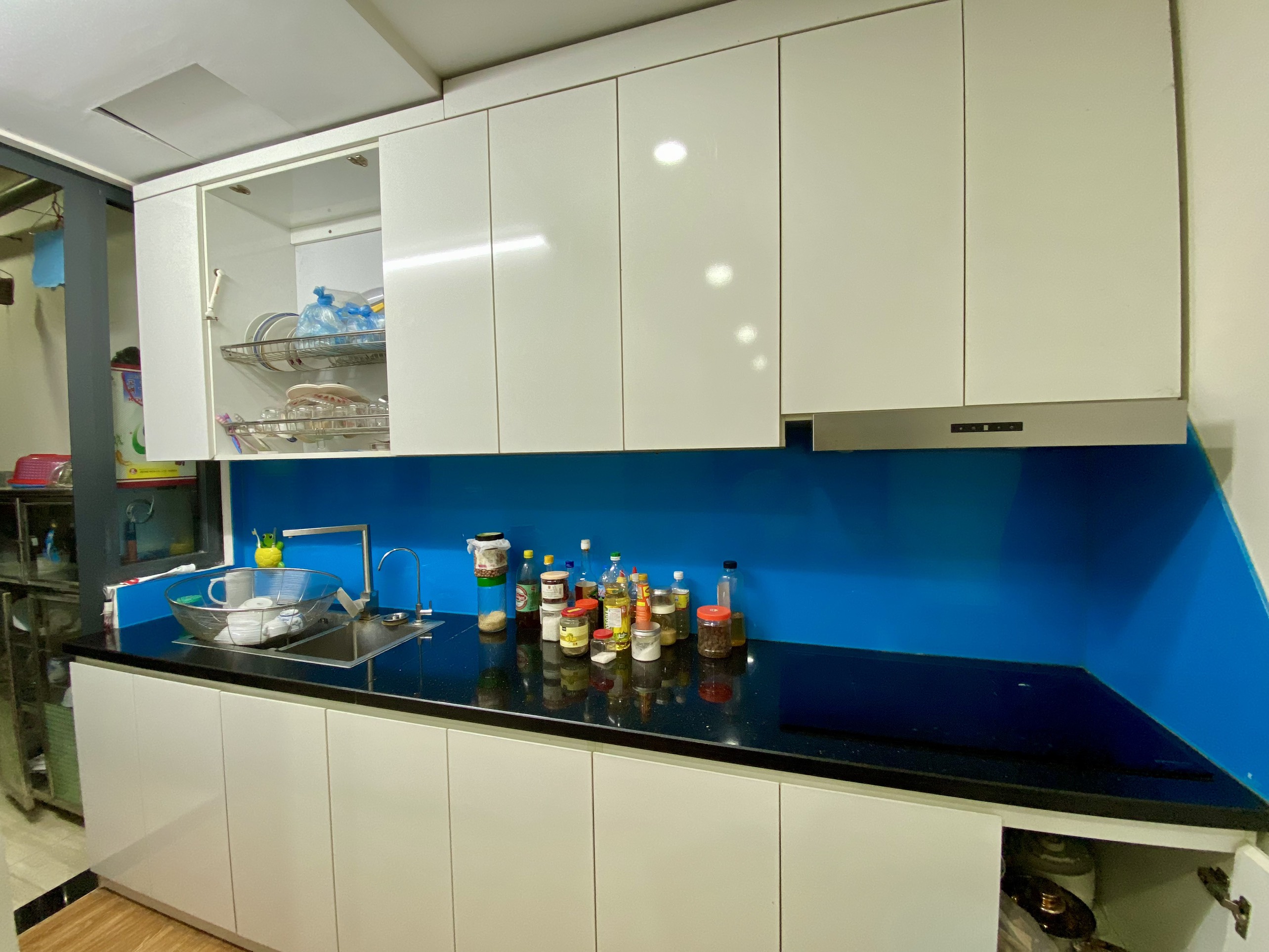 Bán căn hộ 70m2 tầng cao, ban công Nam tòa 789 Ngoại giao đoàn 6