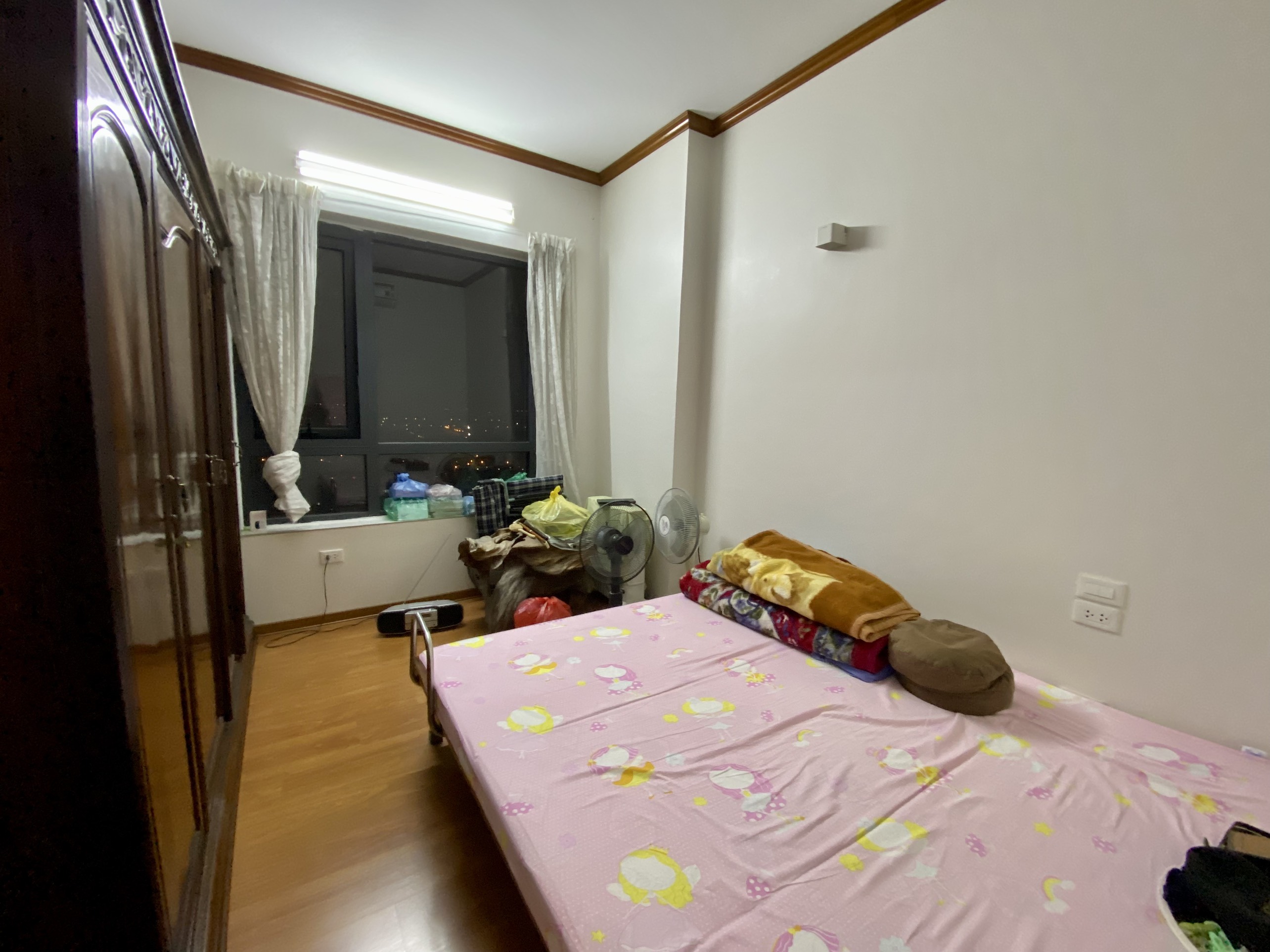 Bán căn hộ 70m2 tầng cao, ban công Nam tòa 789 Ngoại giao đoàn 7