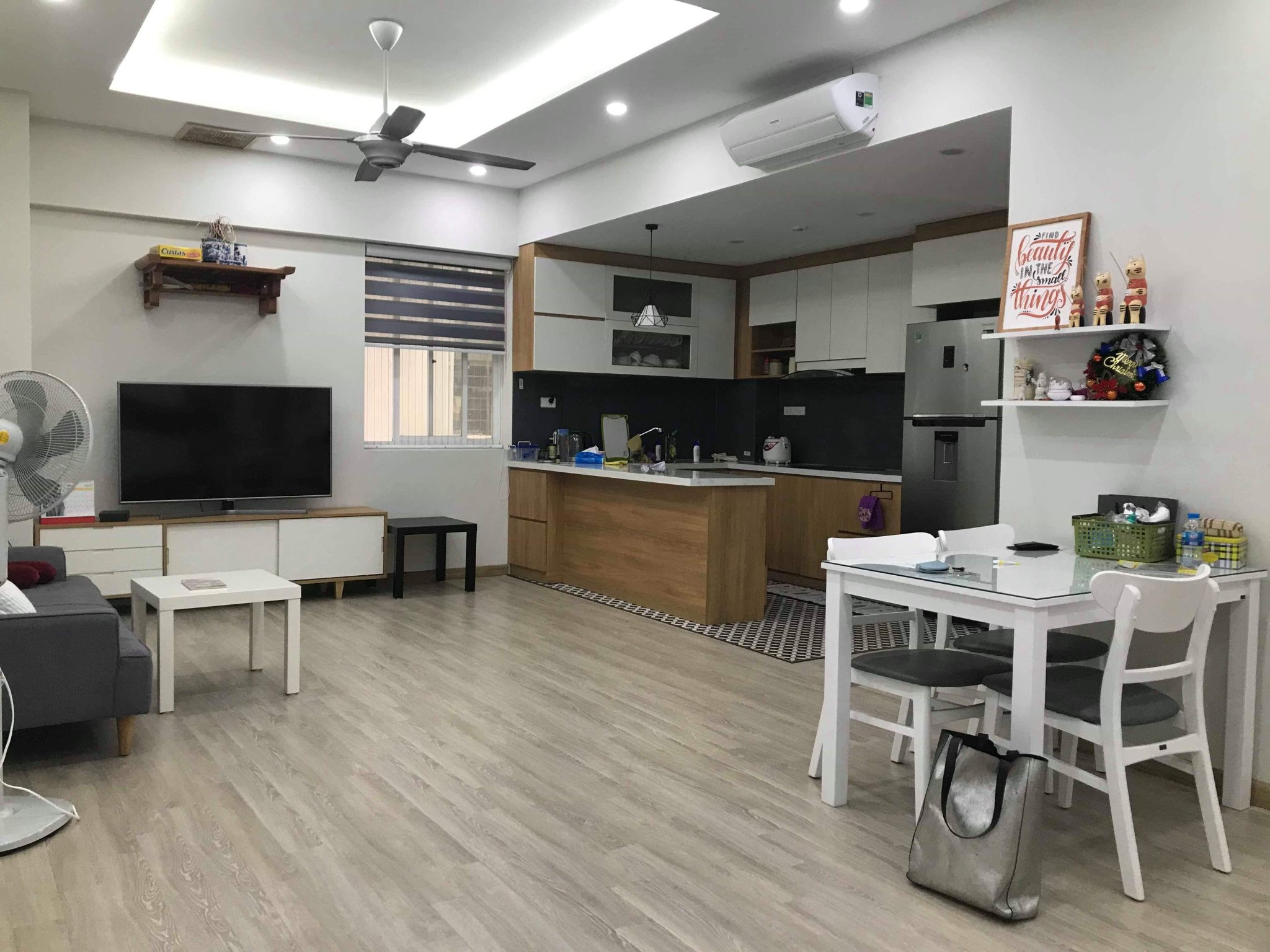 Bán căn hộ chung cư 2 phòng ngủ tòa N03-T8 Ngoại Giao Đoàn 1