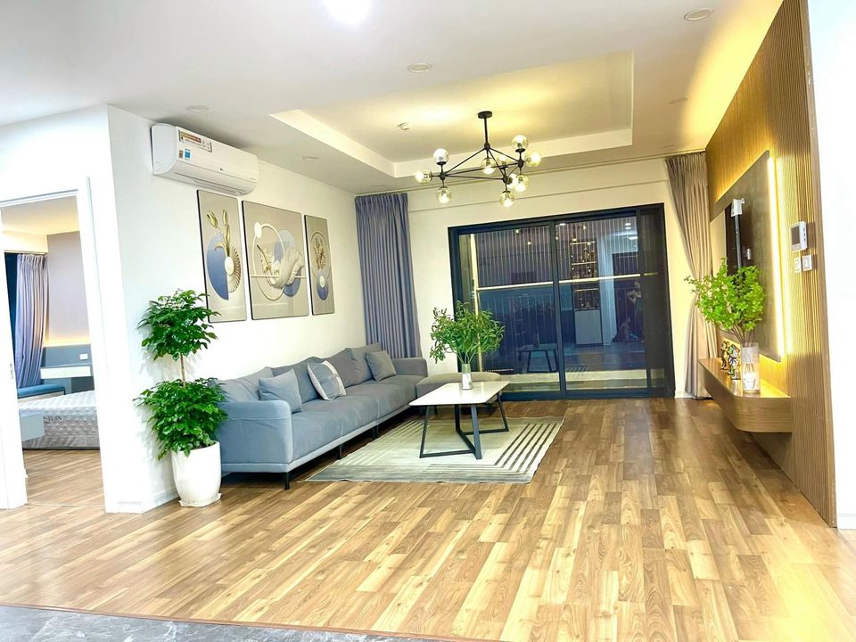 Bán căn hộ CT3 KĐT Nam Cường, Hoàng Quốc Việt, 135m2, 3PN, 2WC nội thất đầy đủ 2