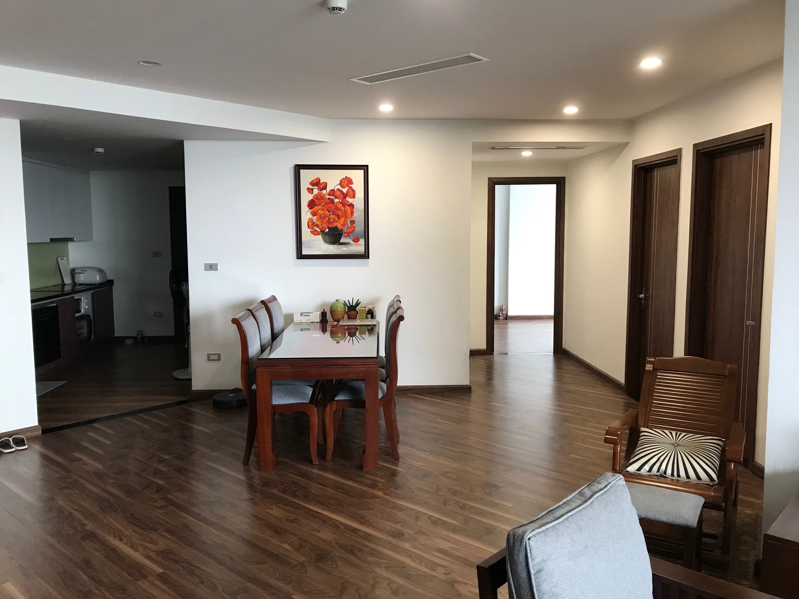 Bán căn hoa hậu N01T8: 3PN/134m2 view Hồ 2 logia đẹp nhất dự án 3