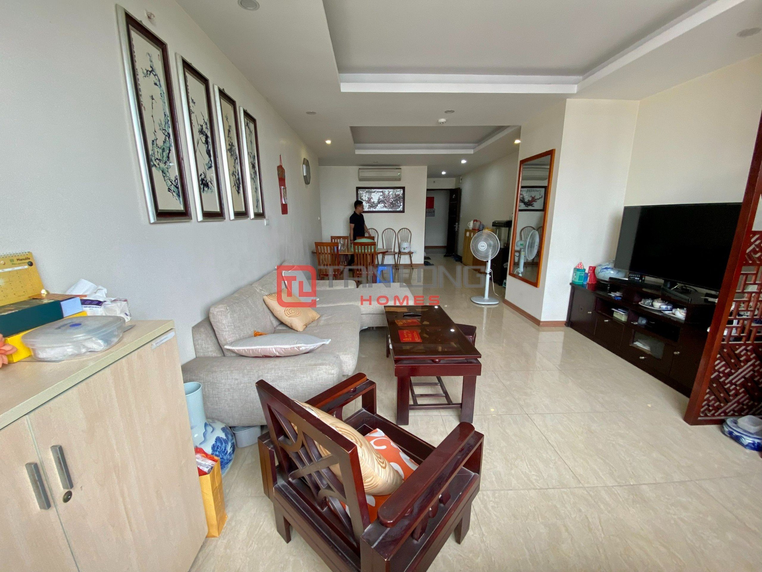 Bán gấp căn góc 3PN/103m2 full đồ đẹp, hướng mát tòa N04BT1 Ngoại Giao Đoàn 2