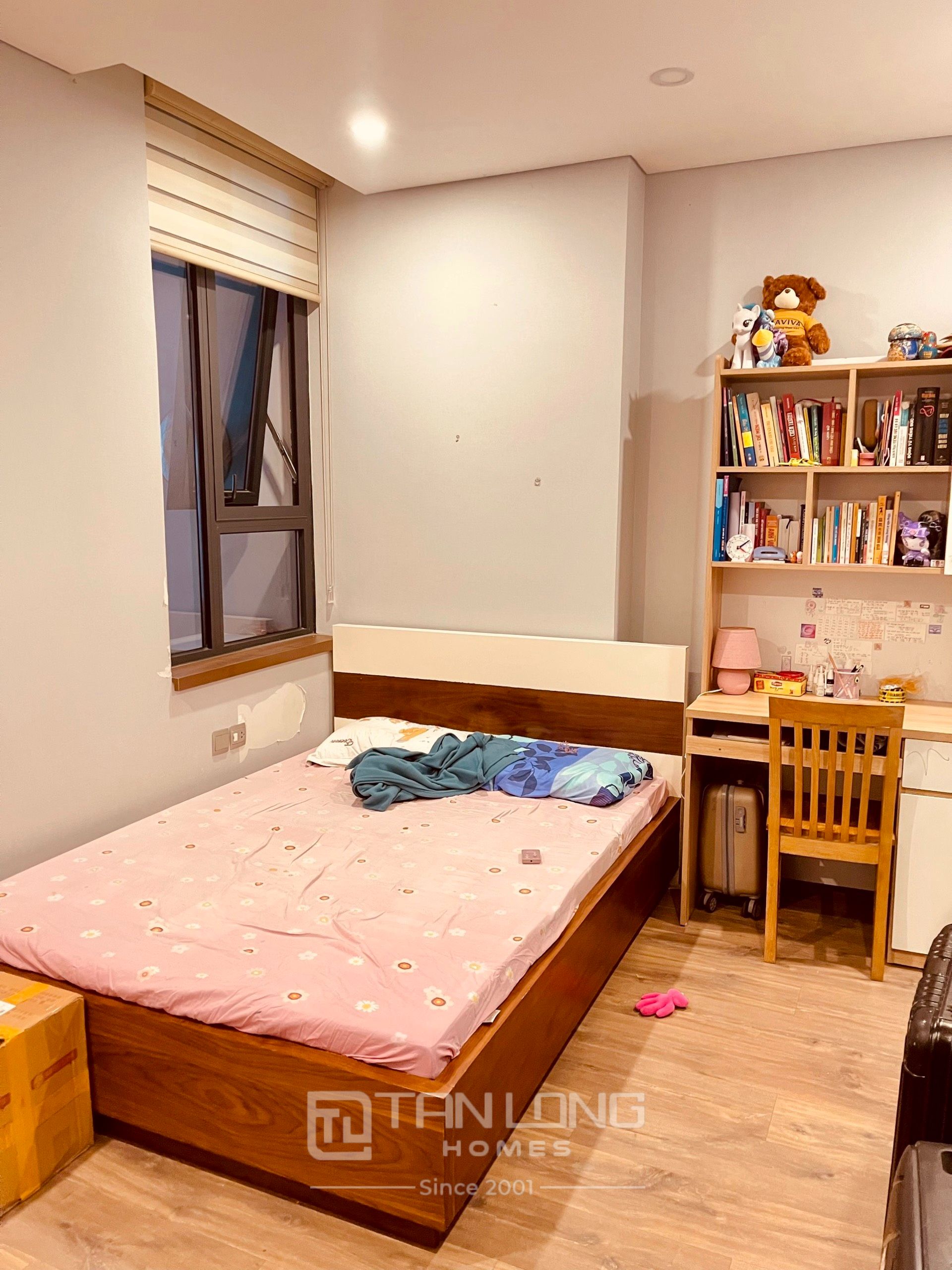 Bán nhanh căn 3PN/110m2 tầng trung full đồ tại N01T4 Ngoại Giao Đoàn 6
