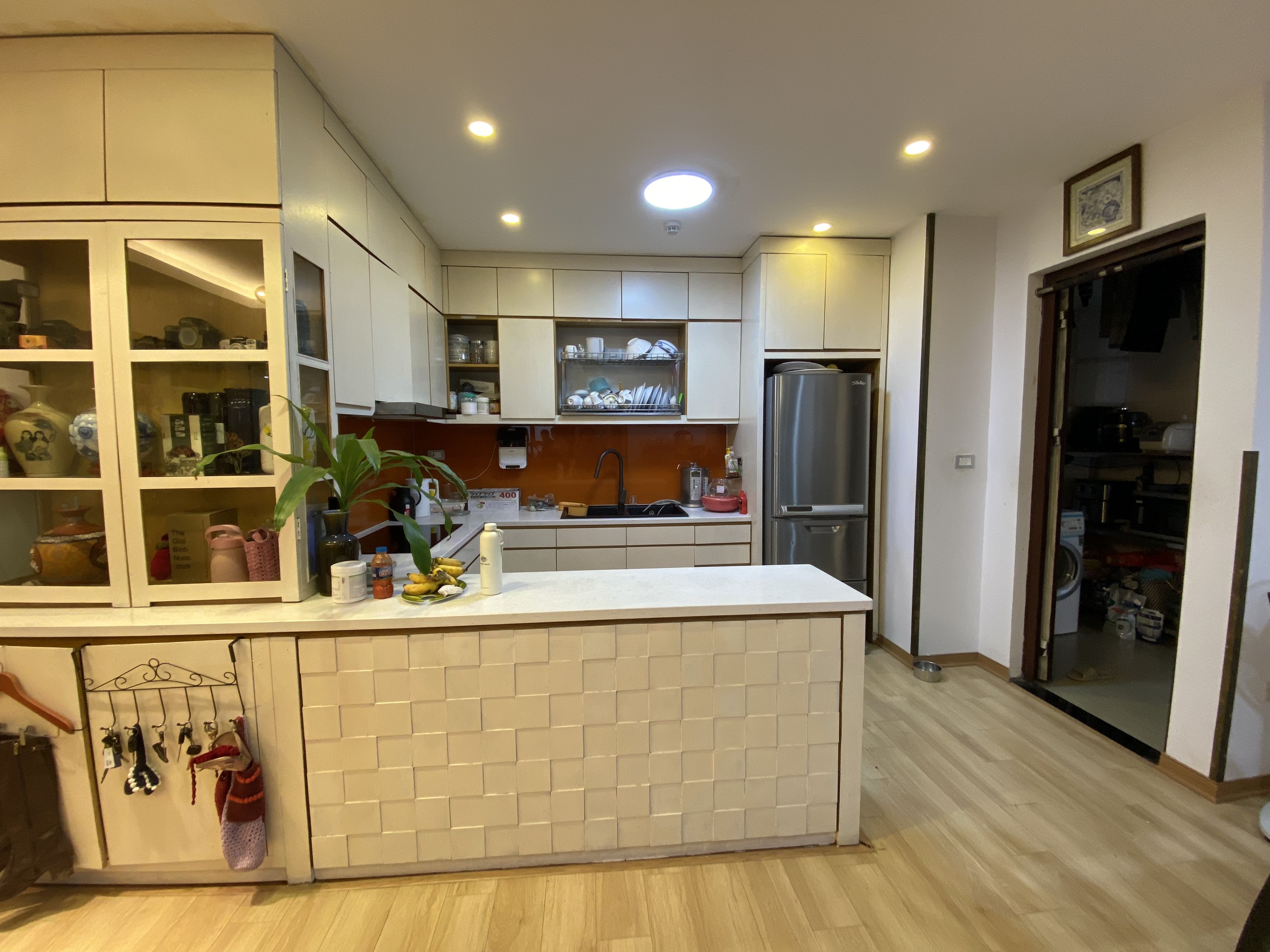 Cần bán căn 2PN/100m2 tầng trung view công viên tòa N03T1 Ngoại Giao Đoàn 3