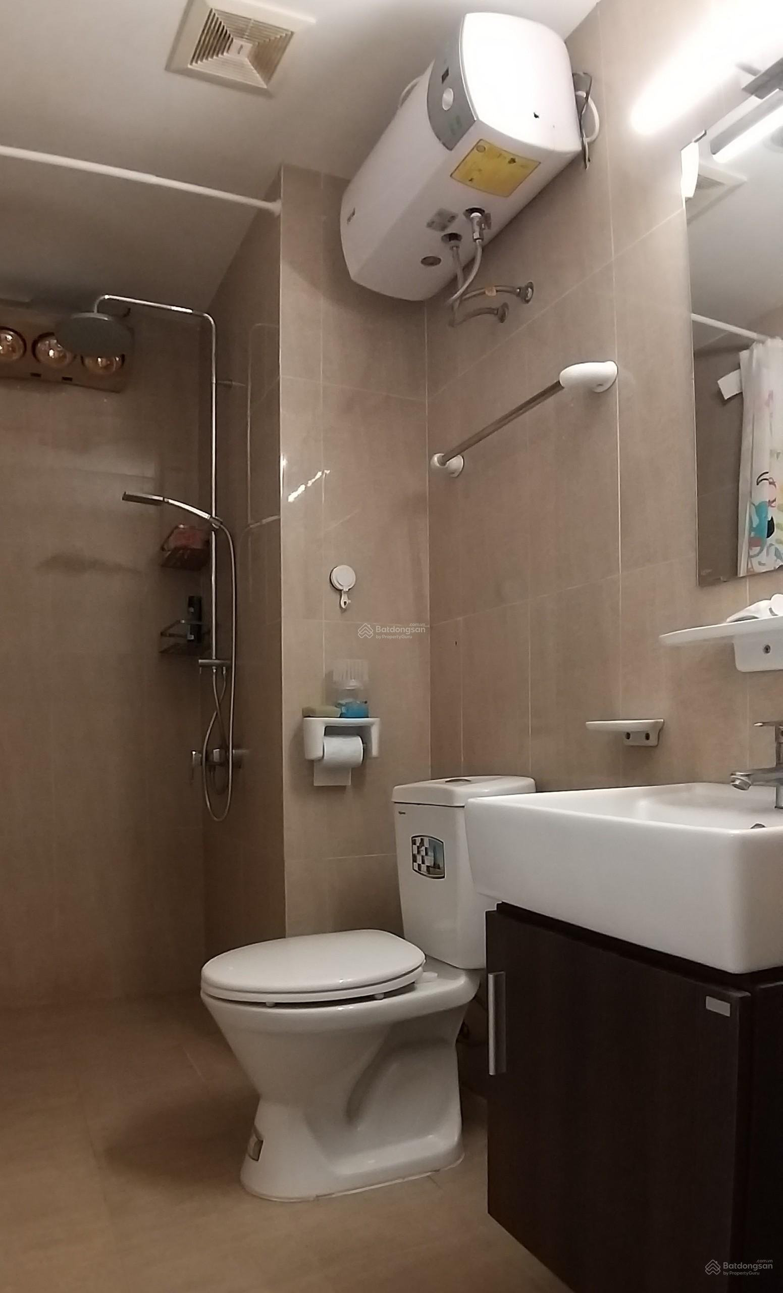 Cần bán căn hộ 3 phòng ngủ toà B5 Green Stars TP Giao Lưu full đồ diện tích 102m2 view rộng thoáng 4