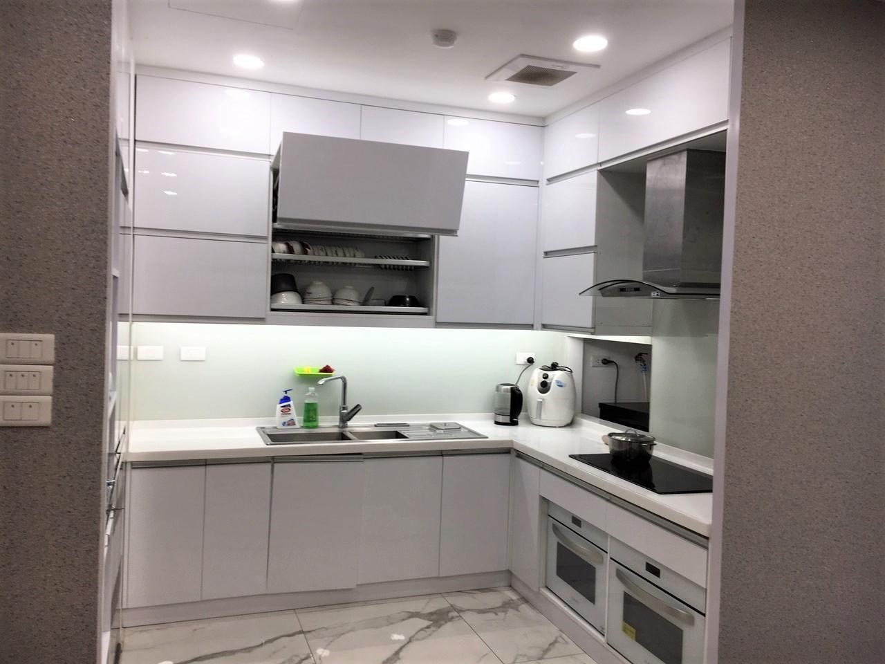 Cần bán căn hộ 4 ngủ siêu rộng thoáng tại Chung cư Ngoại giao đoàn 4