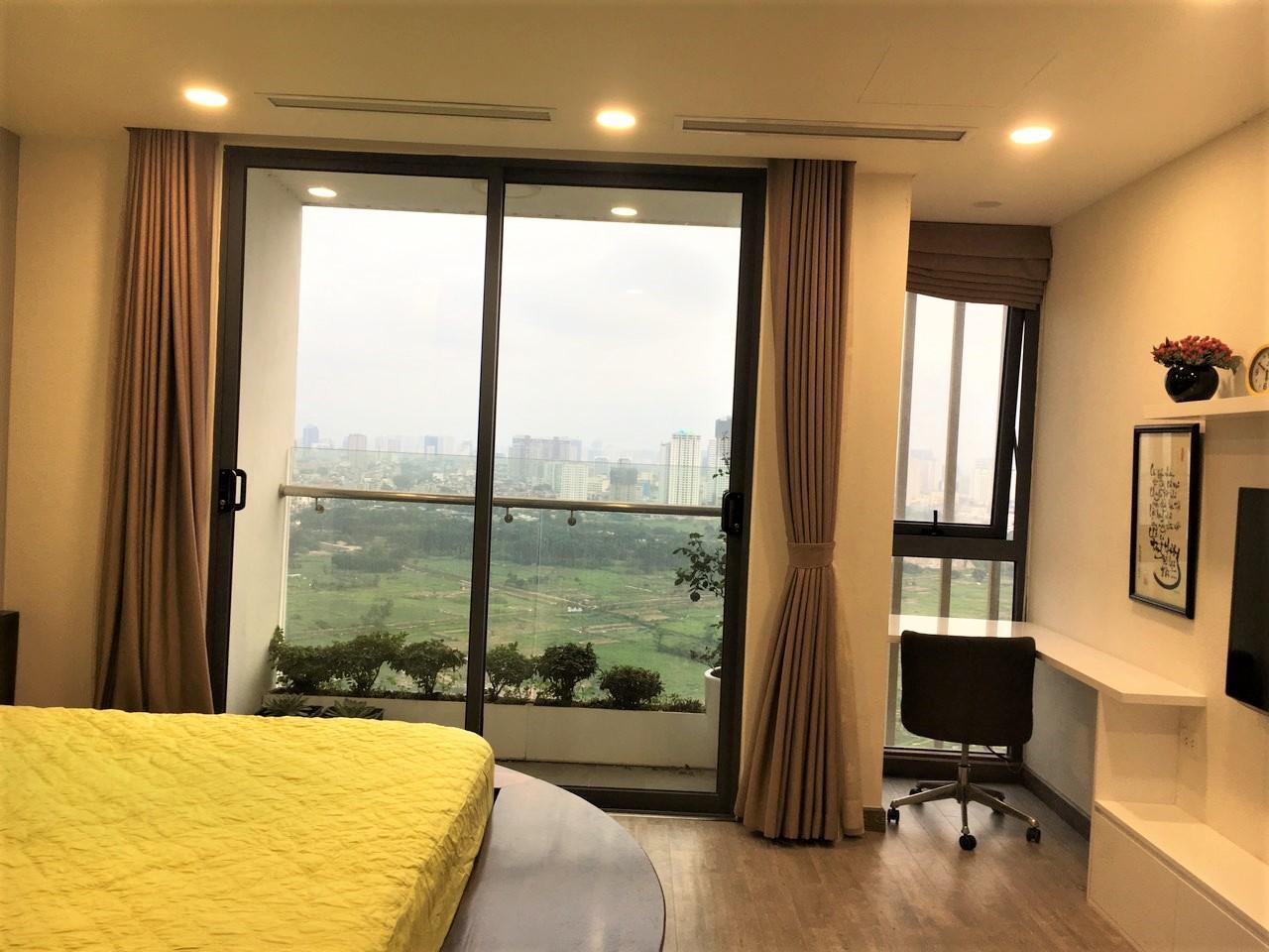 Cần bán căn hộ 4 ngủ siêu rộng thoáng tại Chung cư Ngoại giao đoàn 7