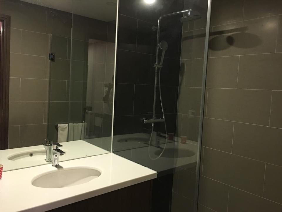 Cần bán căn hộ siêu hót với 4 phòng ngủ tòa N03-T2 chung cư ngoại giao đoàn 9