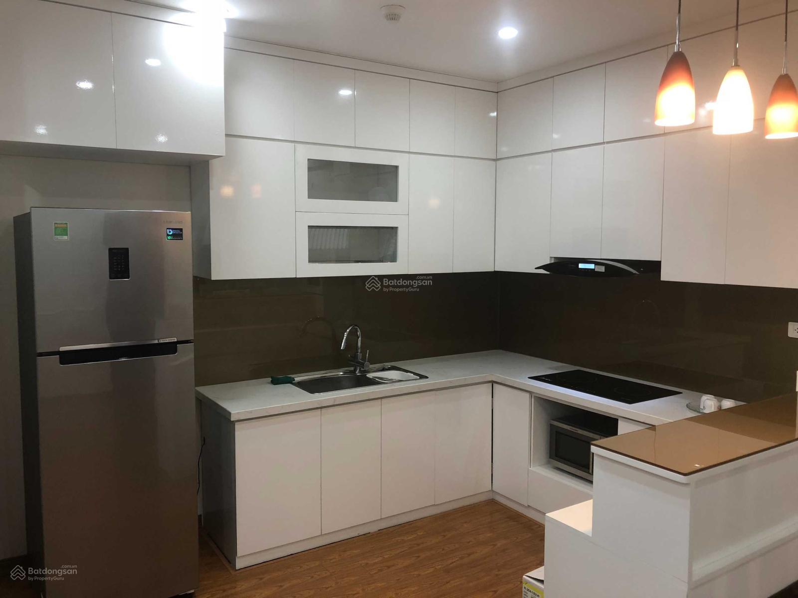 Cần cho thuê căn góc 3 phòng ngủ toà A2 Green Stars diện tích 102m2 đủ đồ hướng Đông Bắc view thoáng 2