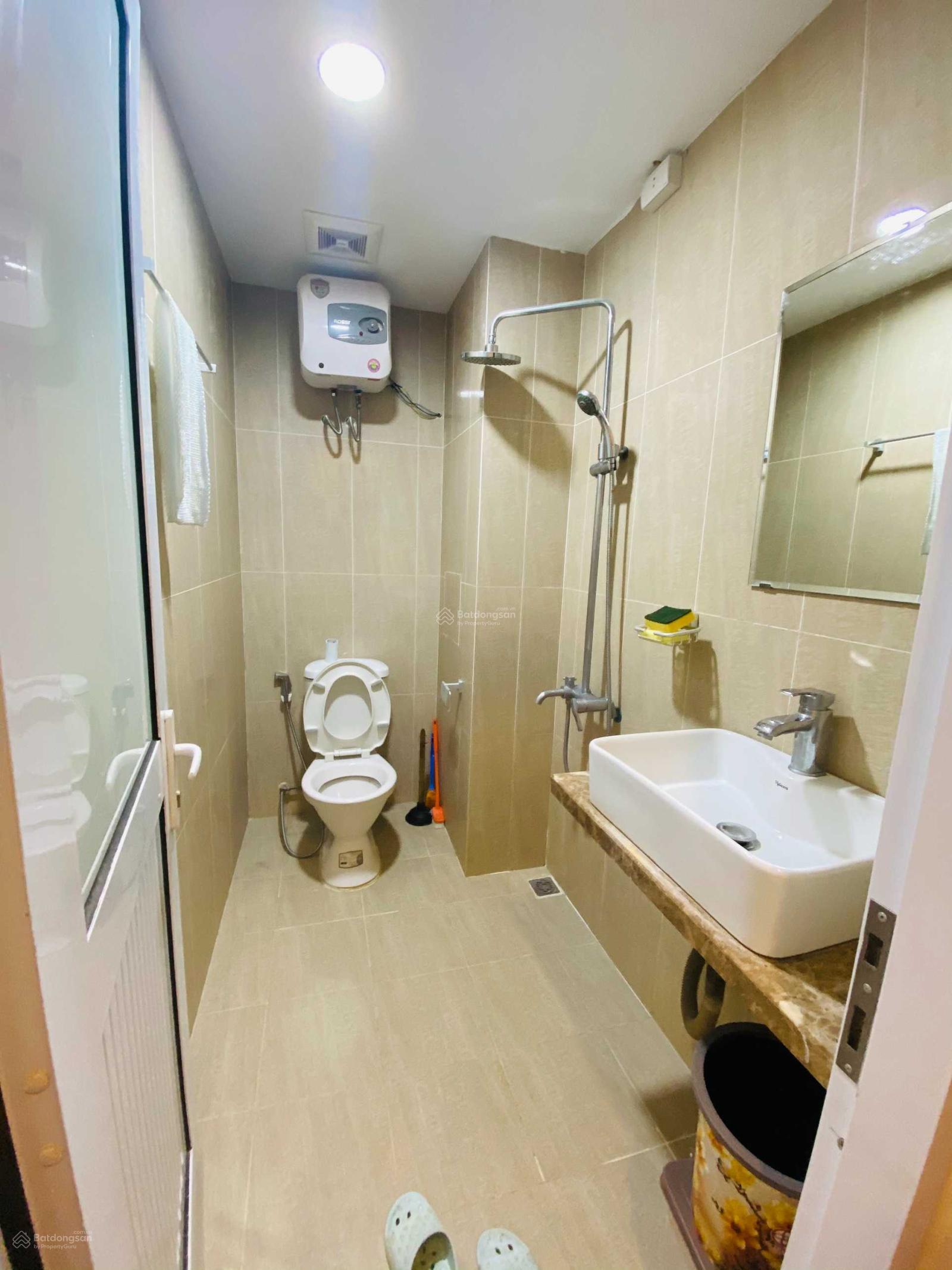 Cần cho thuê căn góc 3 phòng ngủ toà A2 Green Stars diện tích 102m2 đủ đồ hướng Đông Bắc view thoáng 4