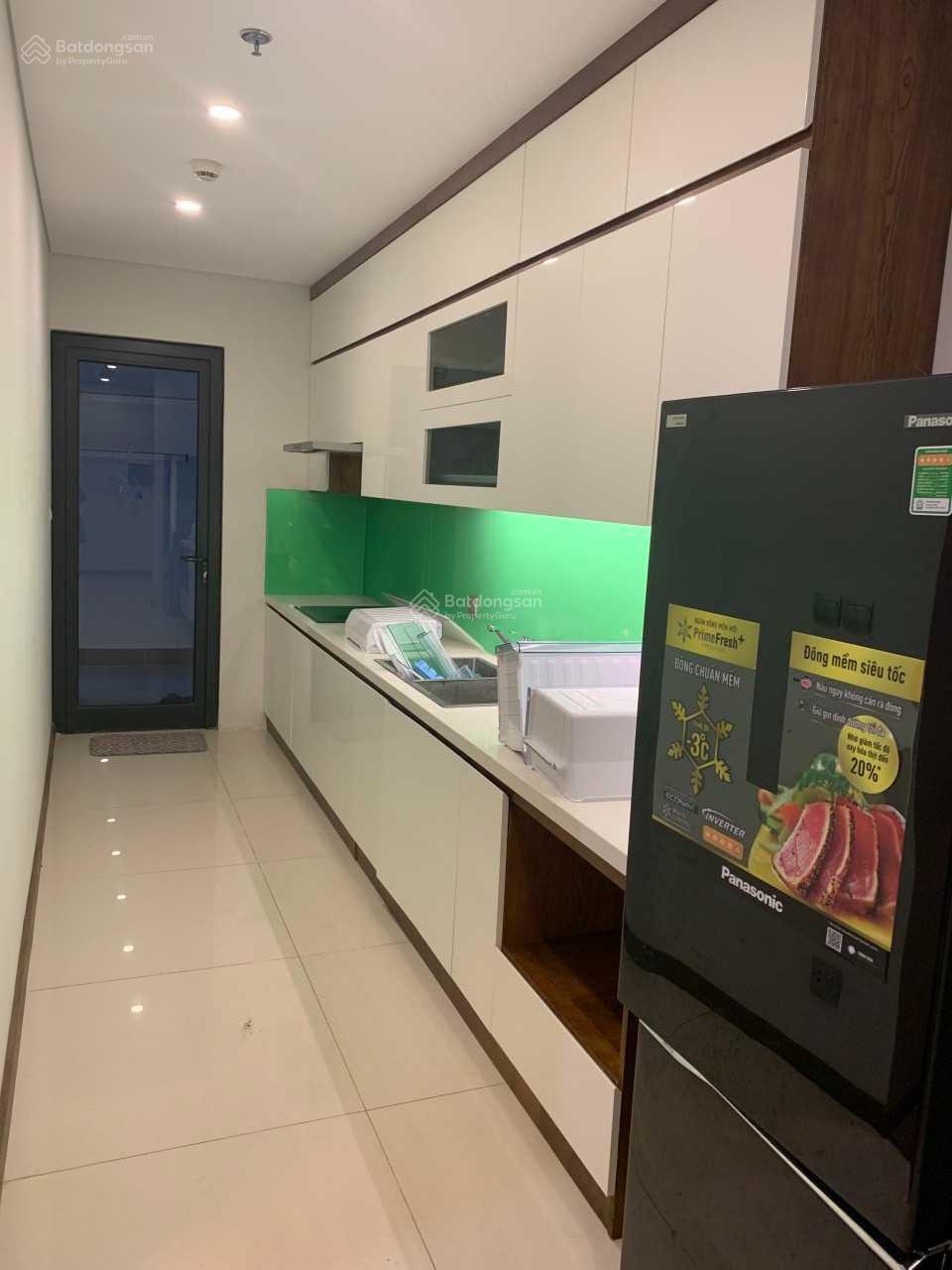 Cần cho thuê căn hộ 1 phòng ngủ toà CT1A KĐT Nghĩa Đô diện tích 45m2 tầng cao đủ đồ vào ở luôn 2