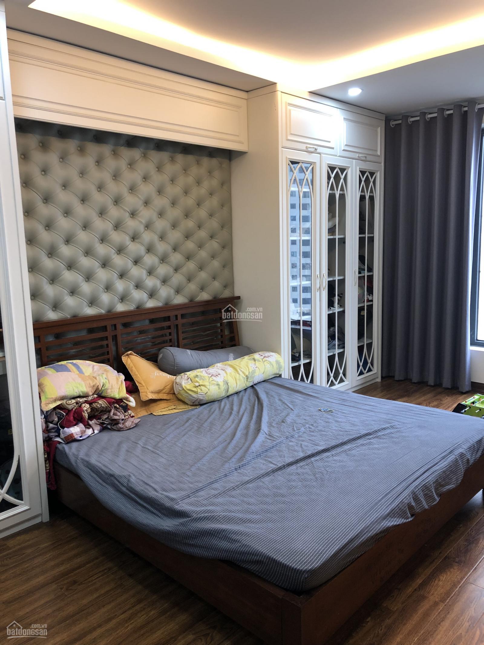 Cần cho thuê căn hộ 2 ngủ tầng cao toà B7 Green Stars diện tích 60m2 full đồ vào ở ngay 3